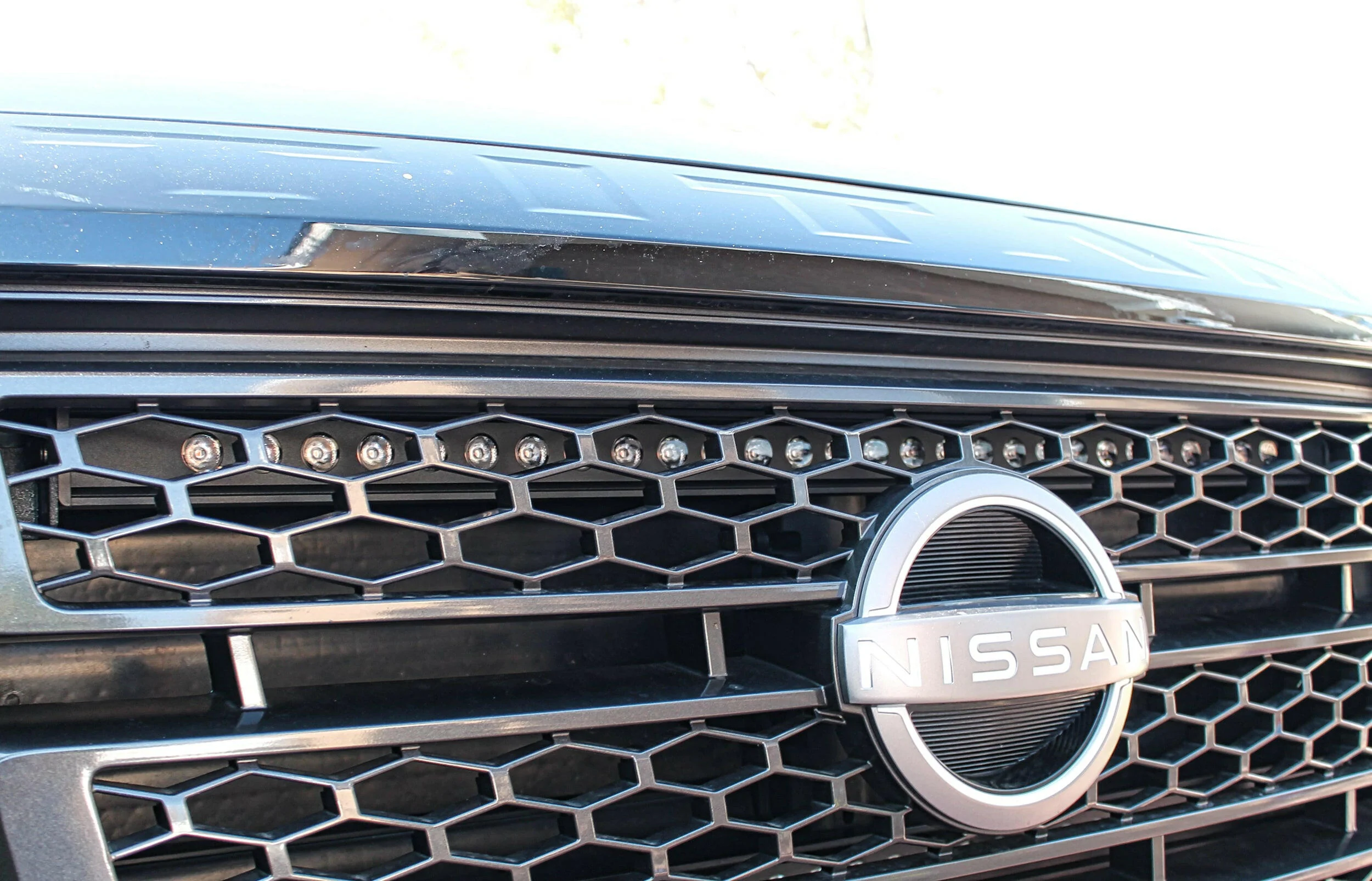 2017+ Nissan Titan Single 30in Light Bar - Image 5