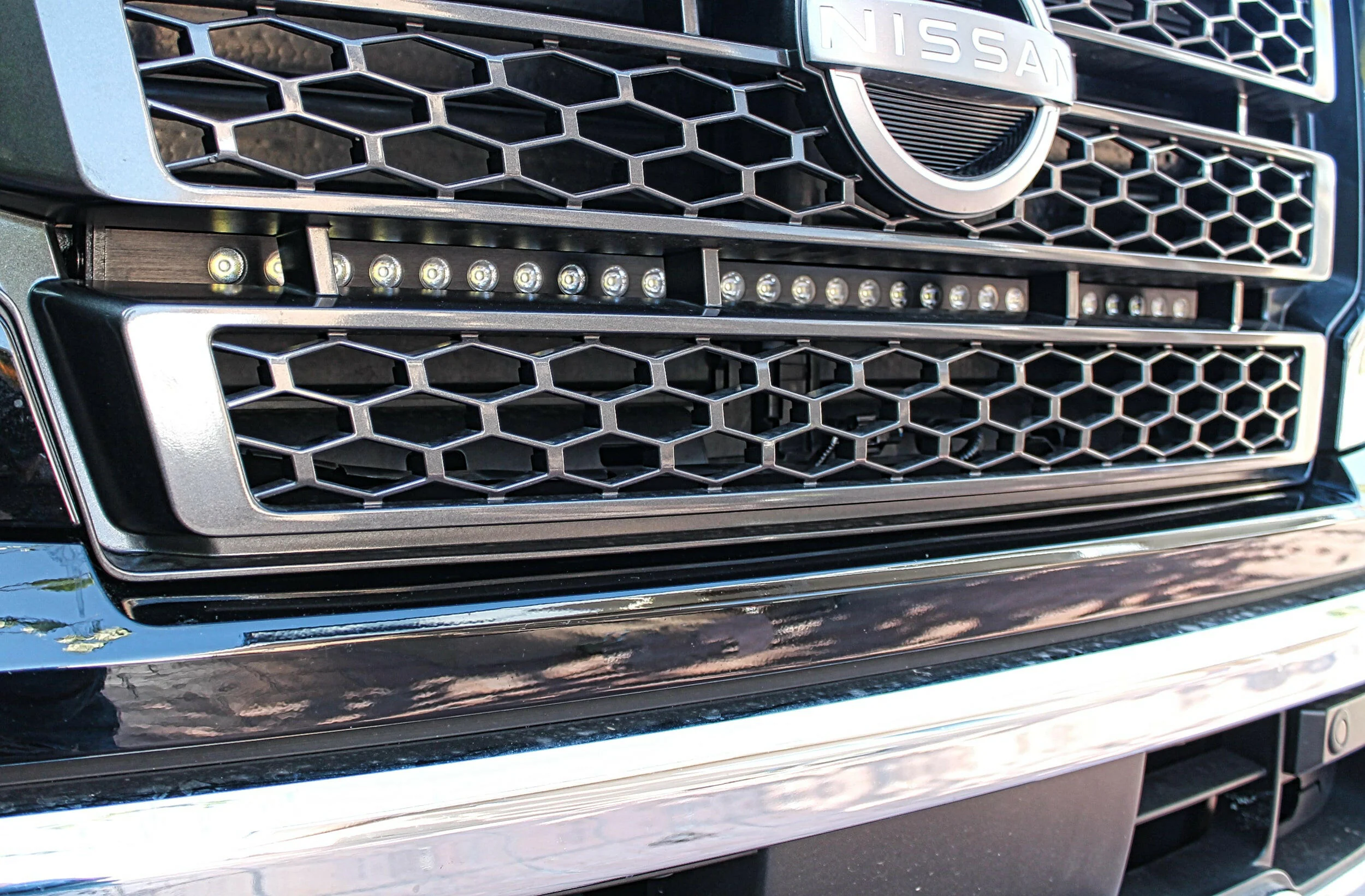 2017+ Nissan Titan Single 30in Light Bar - Image 6