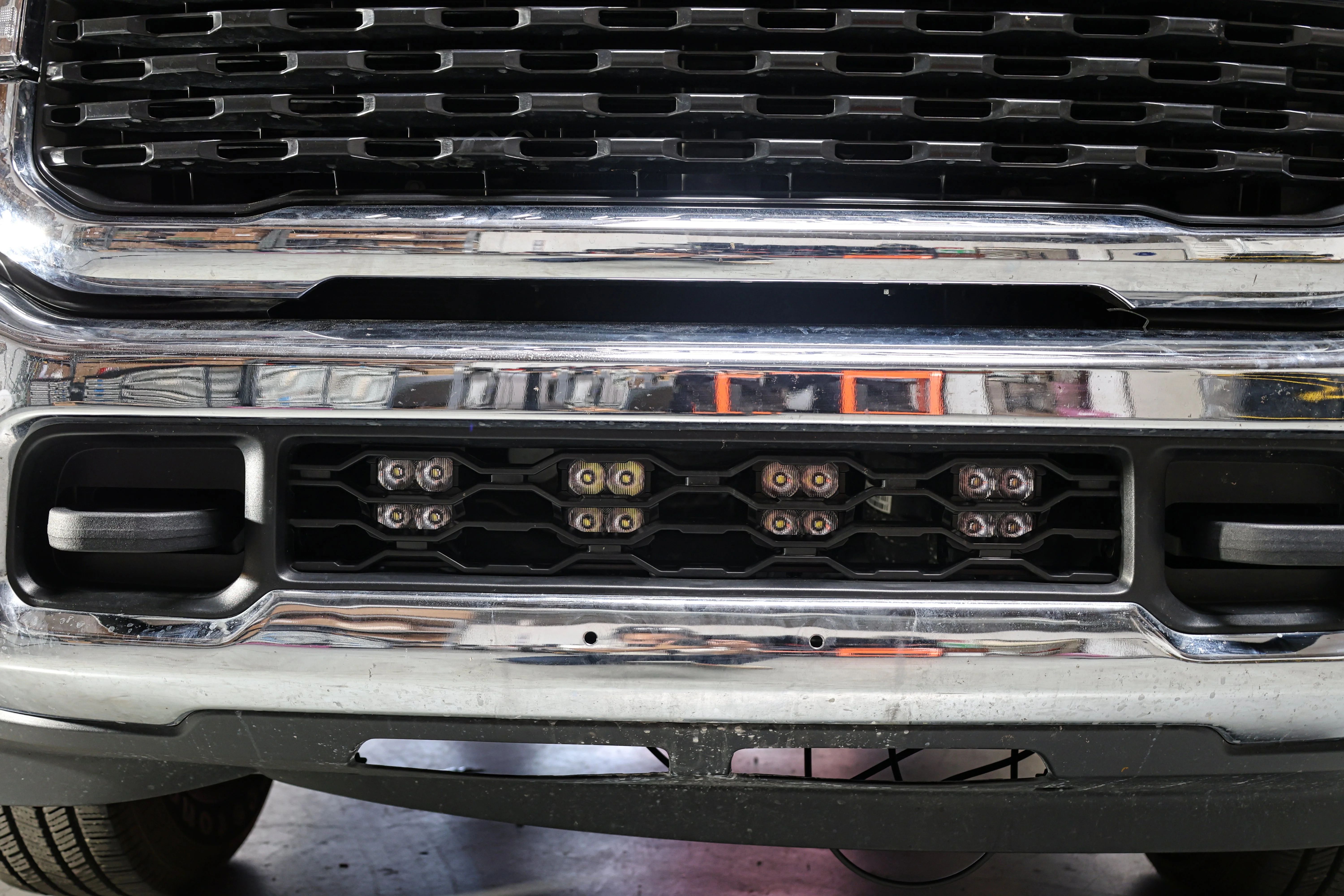 2019-24 RAM 2500/3500 Lower Grille Light Pods - Image 20