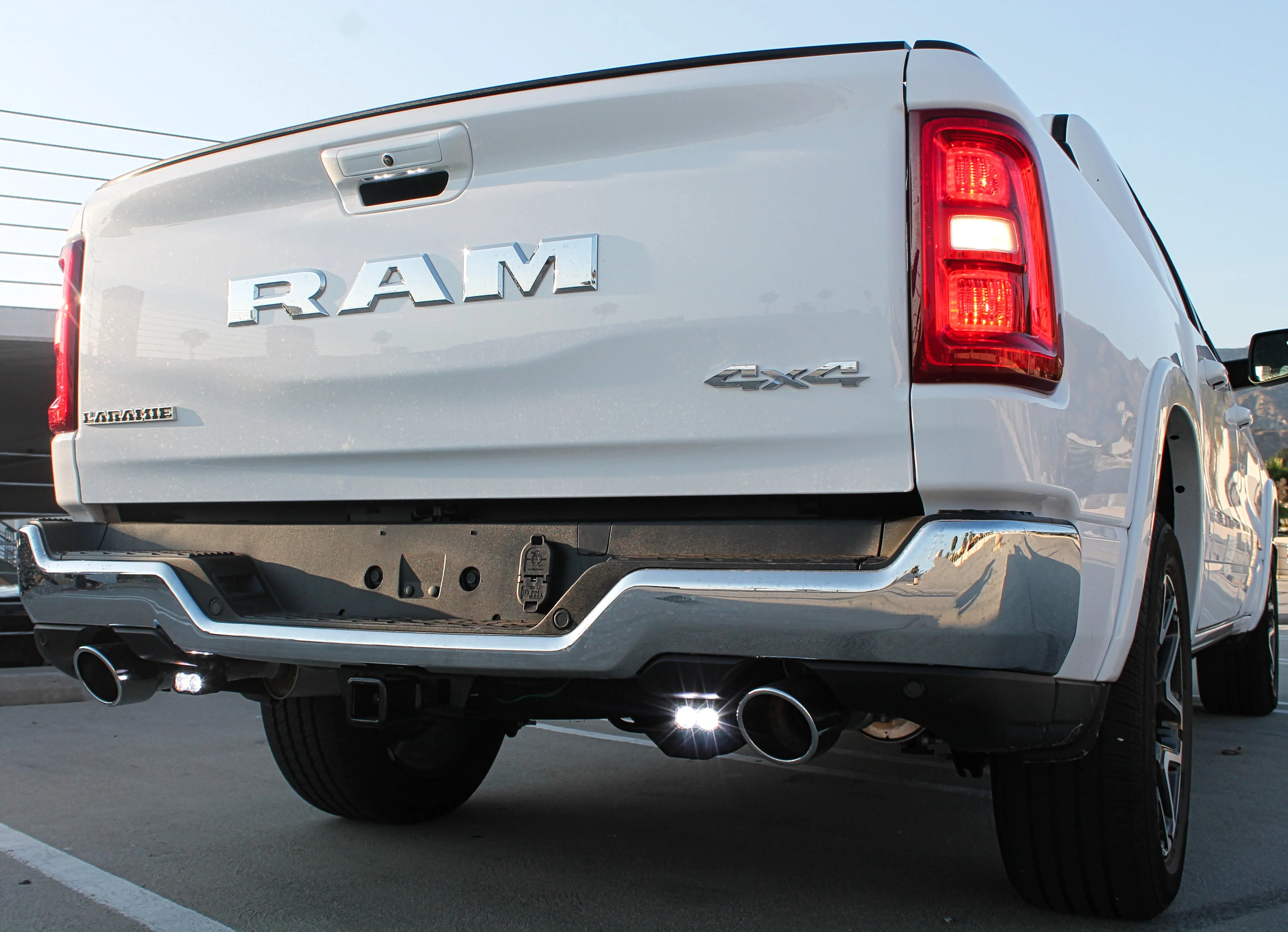 2019+ RAM 1500 Reverse Light - Image 3