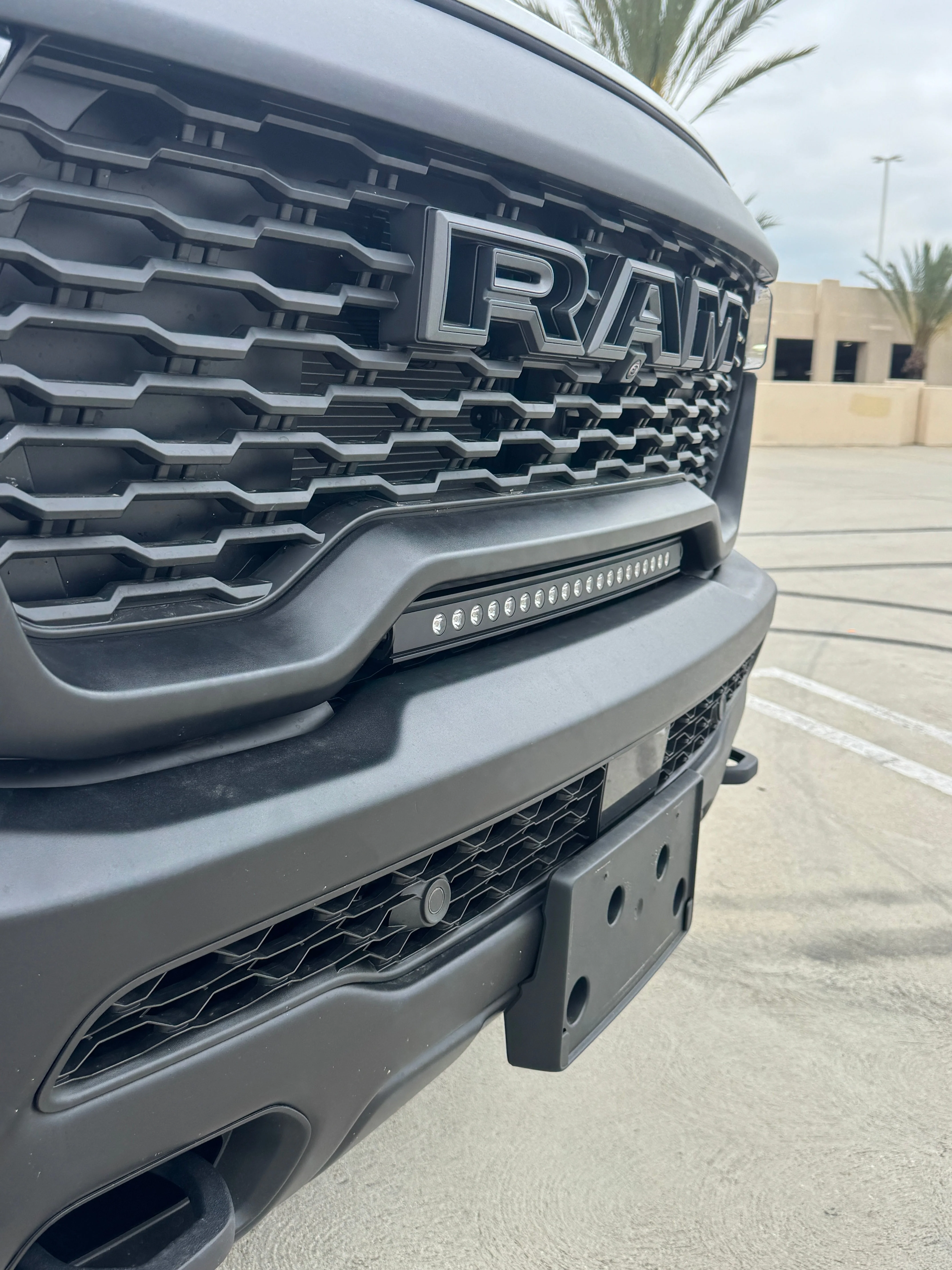 RAM RHO lightbar 2025+ 23in Slim - Image 7