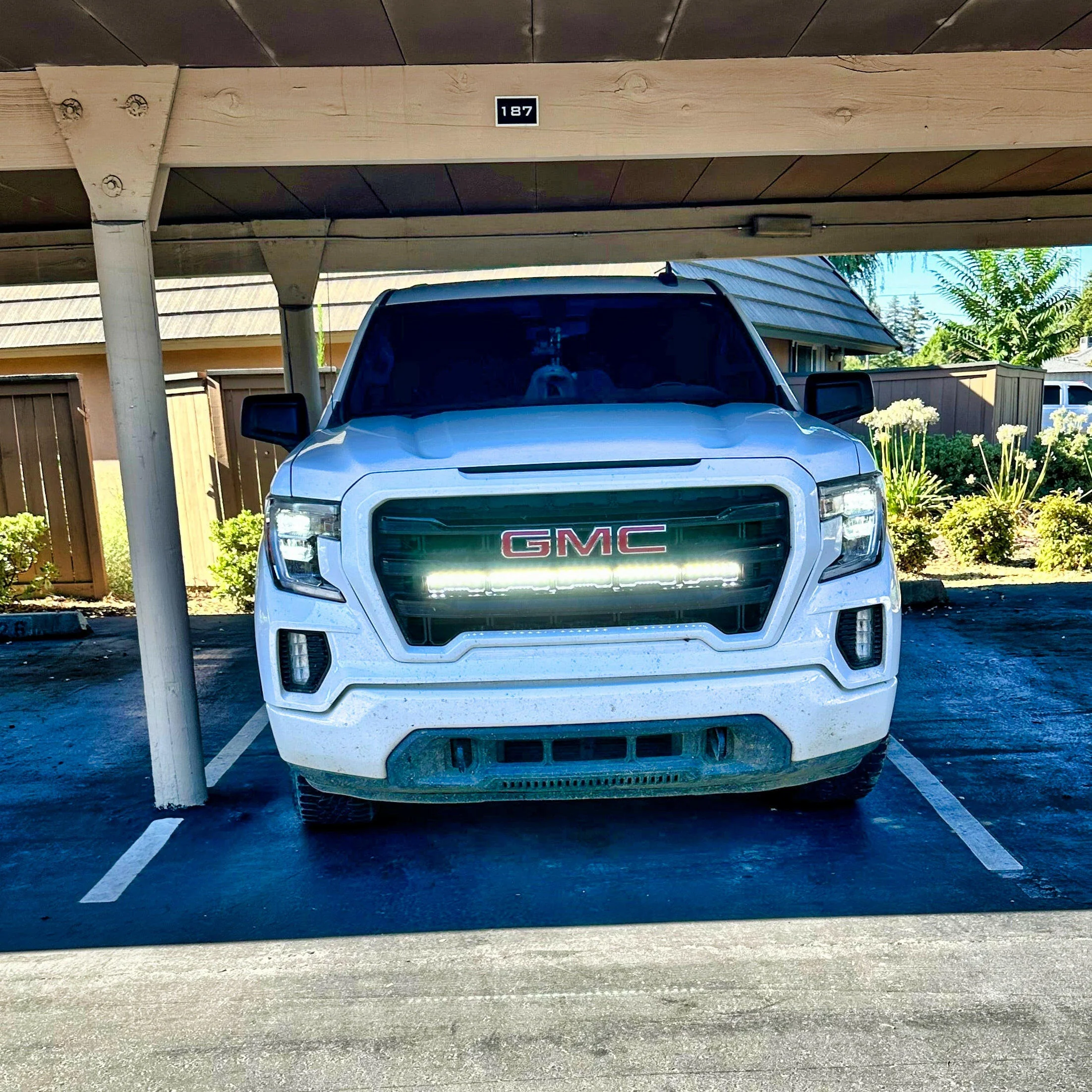 2019+ GMC Sierra 1500 Single 40in Light Bar - SLIM - Image 13