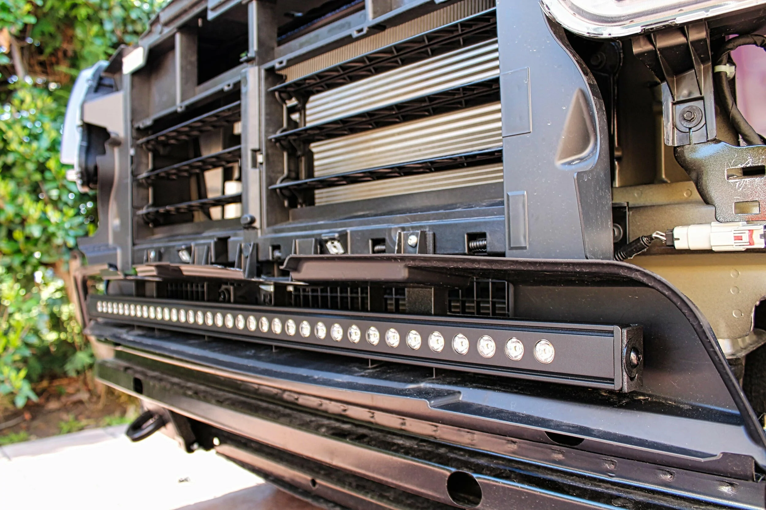 2021-2022 Chevrolet Colorado Single 40in Light Bar - Image 4