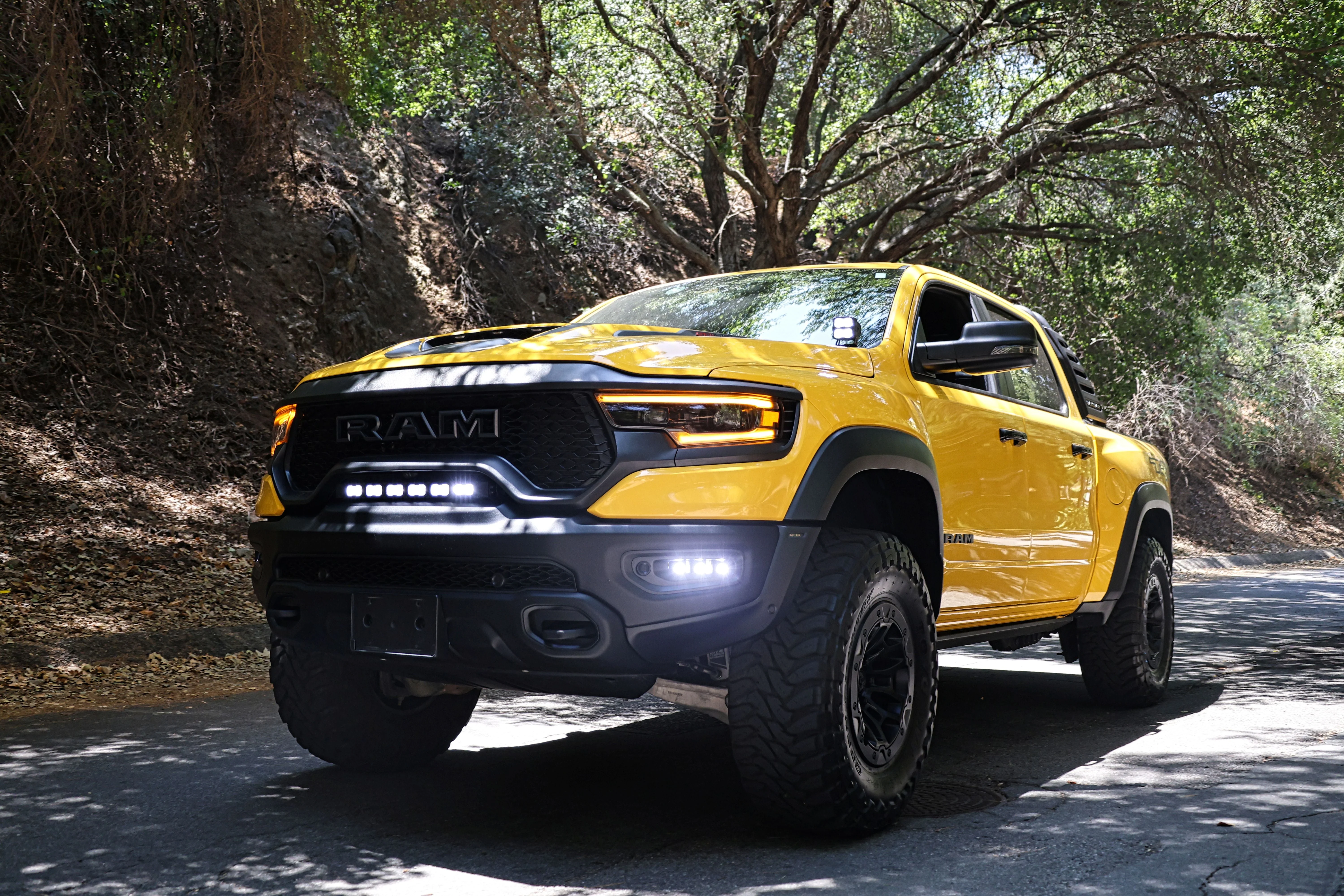 2021-24 RAM TRX 23in Light Bar PRO - Image 14