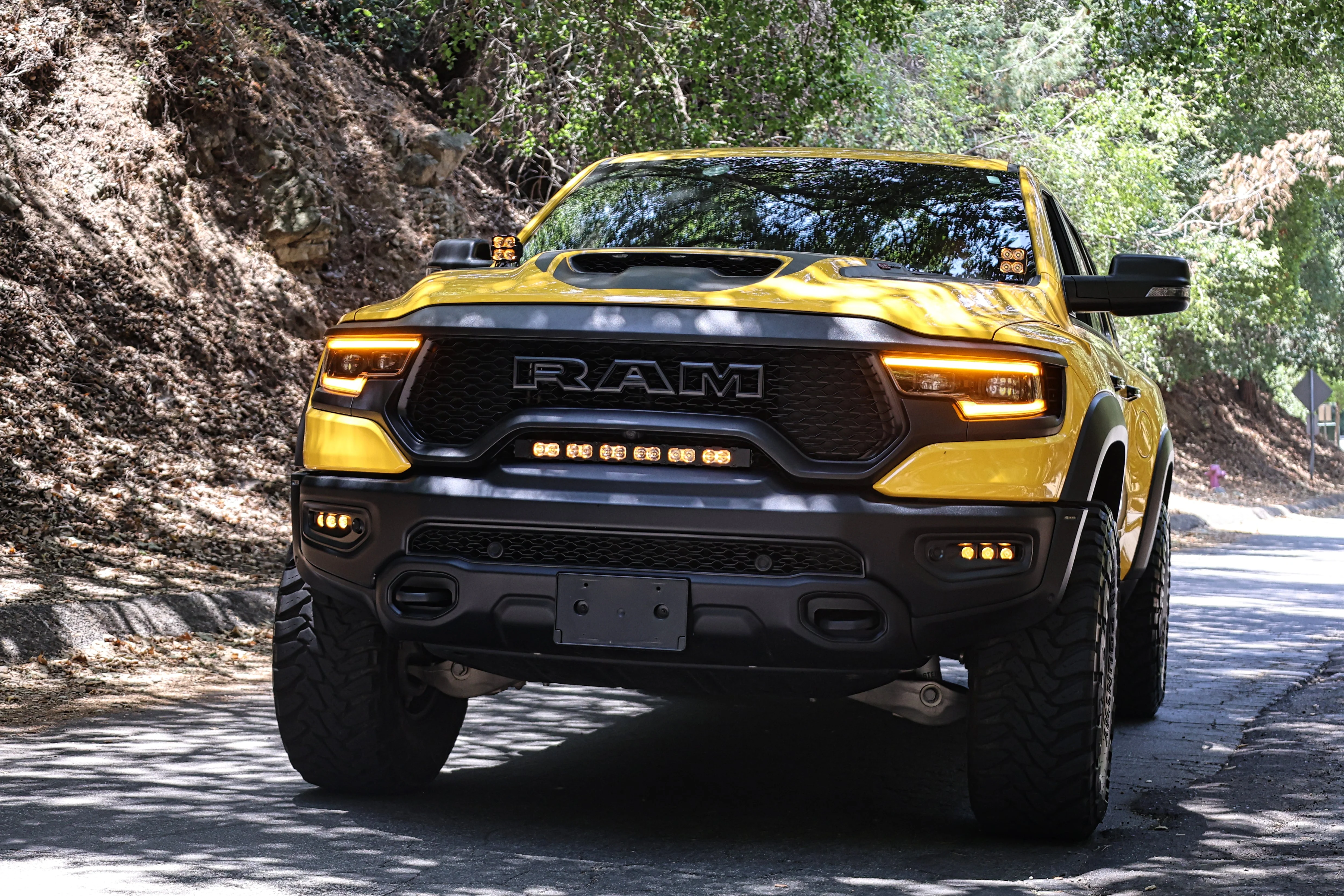 2021-24 RAM TRX 23in Light Bar PRO - Image 15