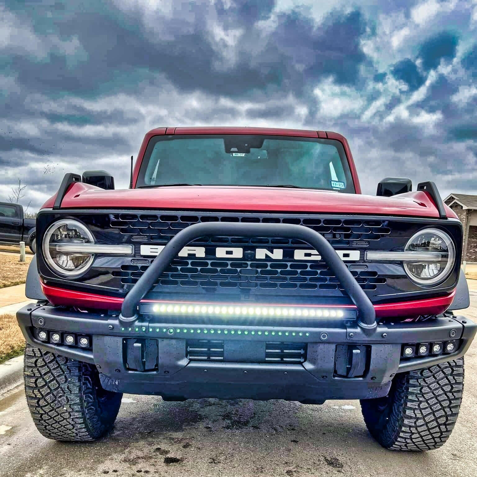 2021+ Ford Bronco Modular Bumper 30in Light Bar - Image 4