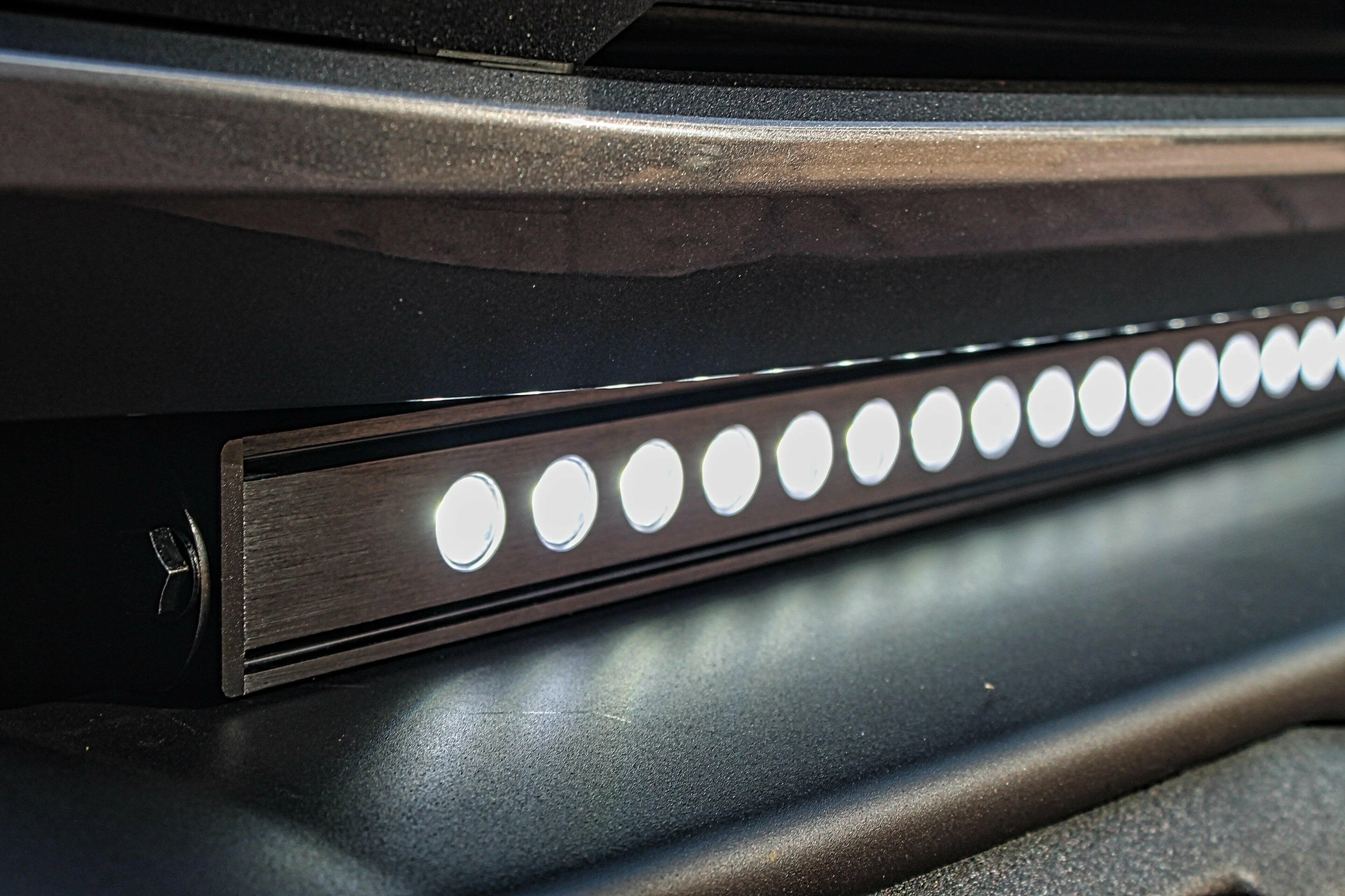 2021+ Ford Bronco Capable Bumper 40in Light Bar - Slim - Image 4