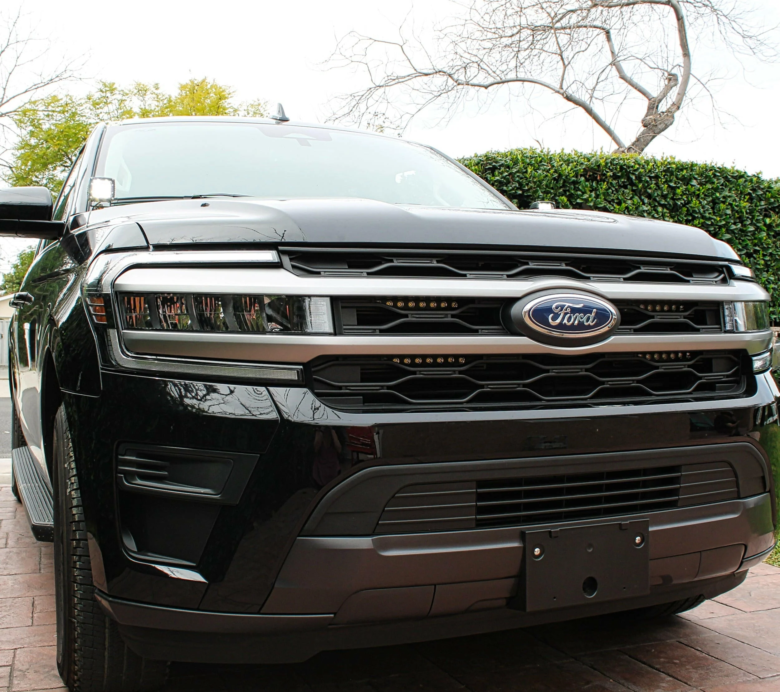 2022-2024 Ford Expedition (2) 11in Light Bars - Image 3