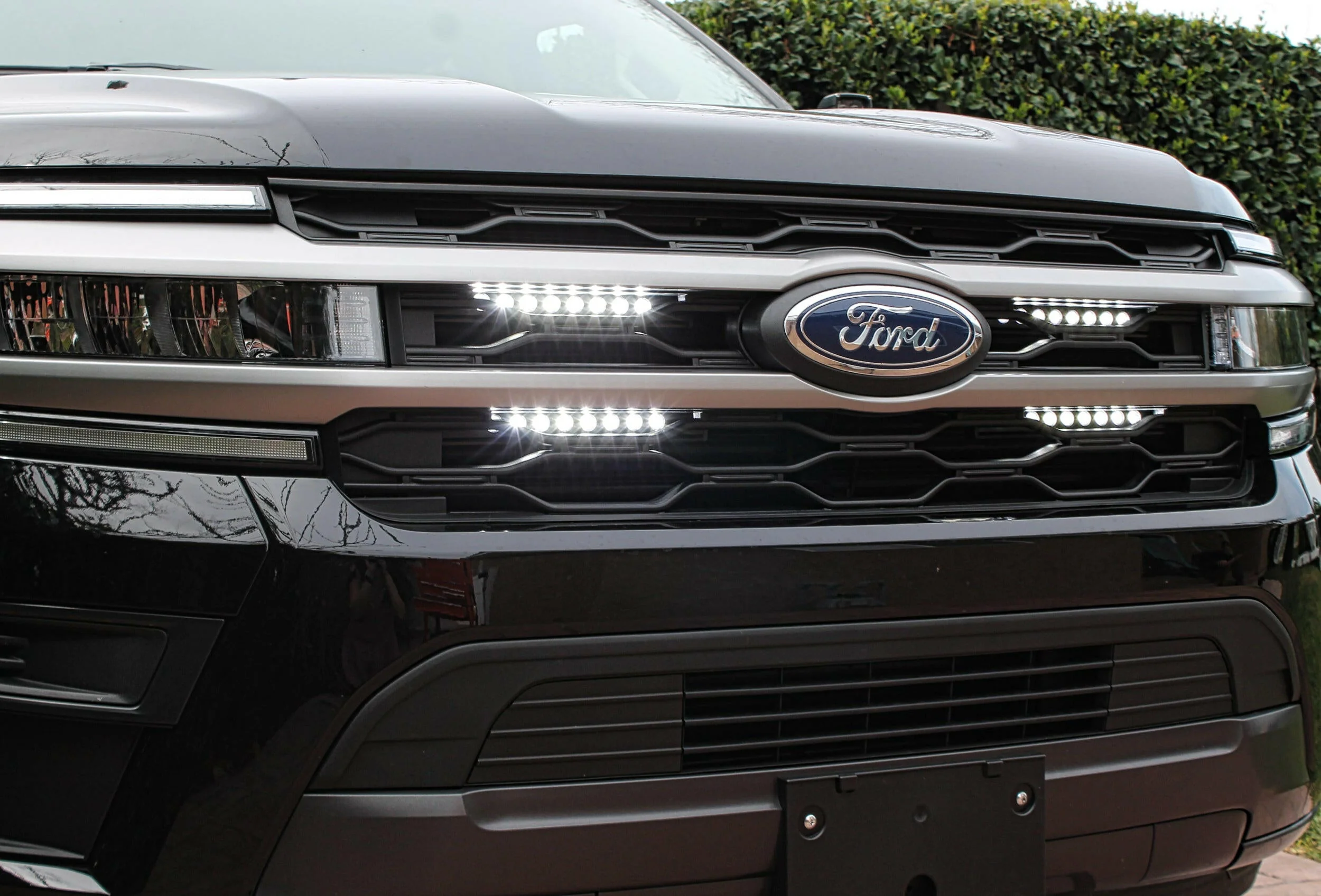 2022-2024 Ford Expedition (4) 11in Light Bars - Image 4