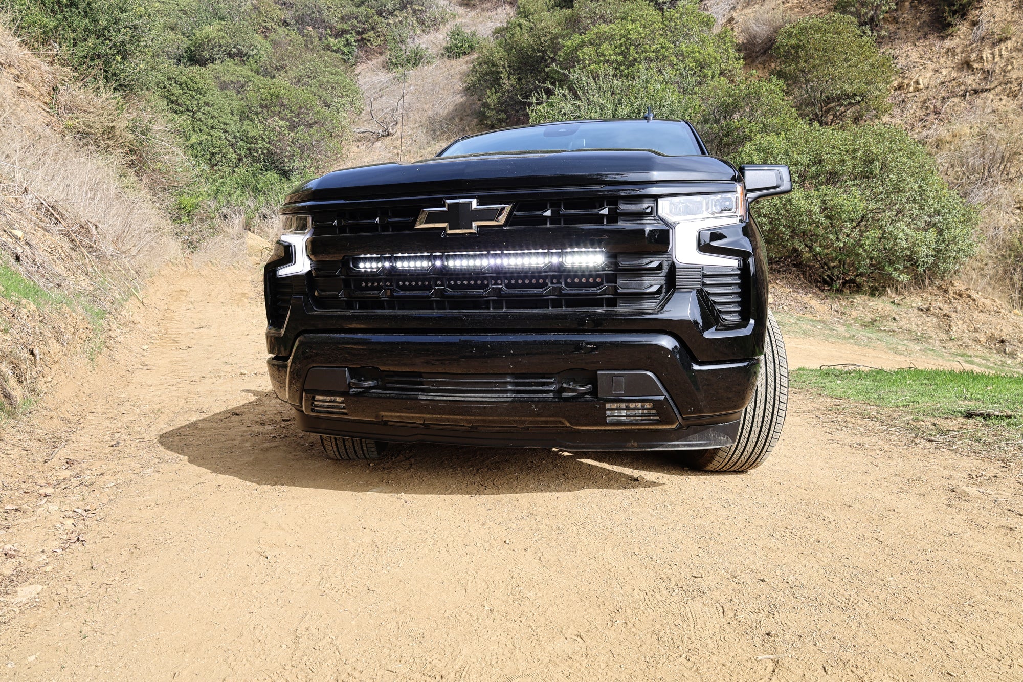 2022+ Chevrolet Silverado 1500 Dual 40s Light Bars - Image 8