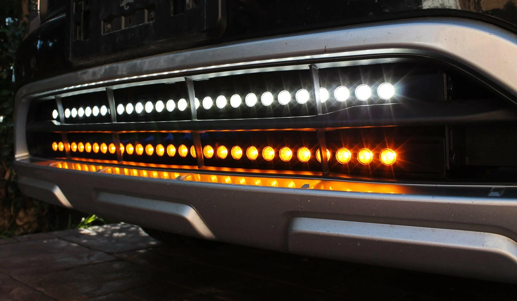 2022+ Mitsubishi Outlander Dual 30s Light Bars - Image 3