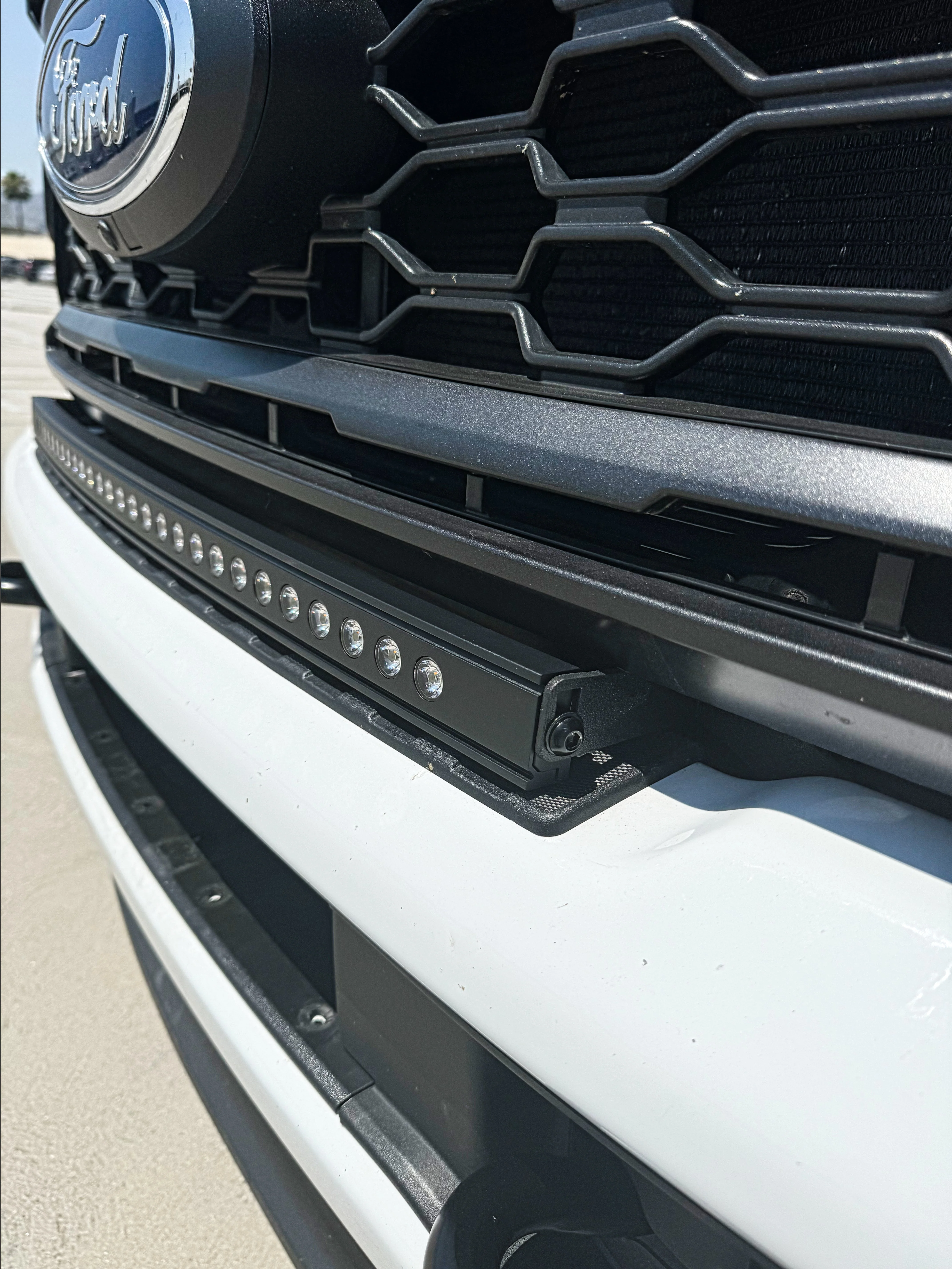 2023+ Ford Super Duty F250/350/450 30in Light Bar -  Slim - Image 7