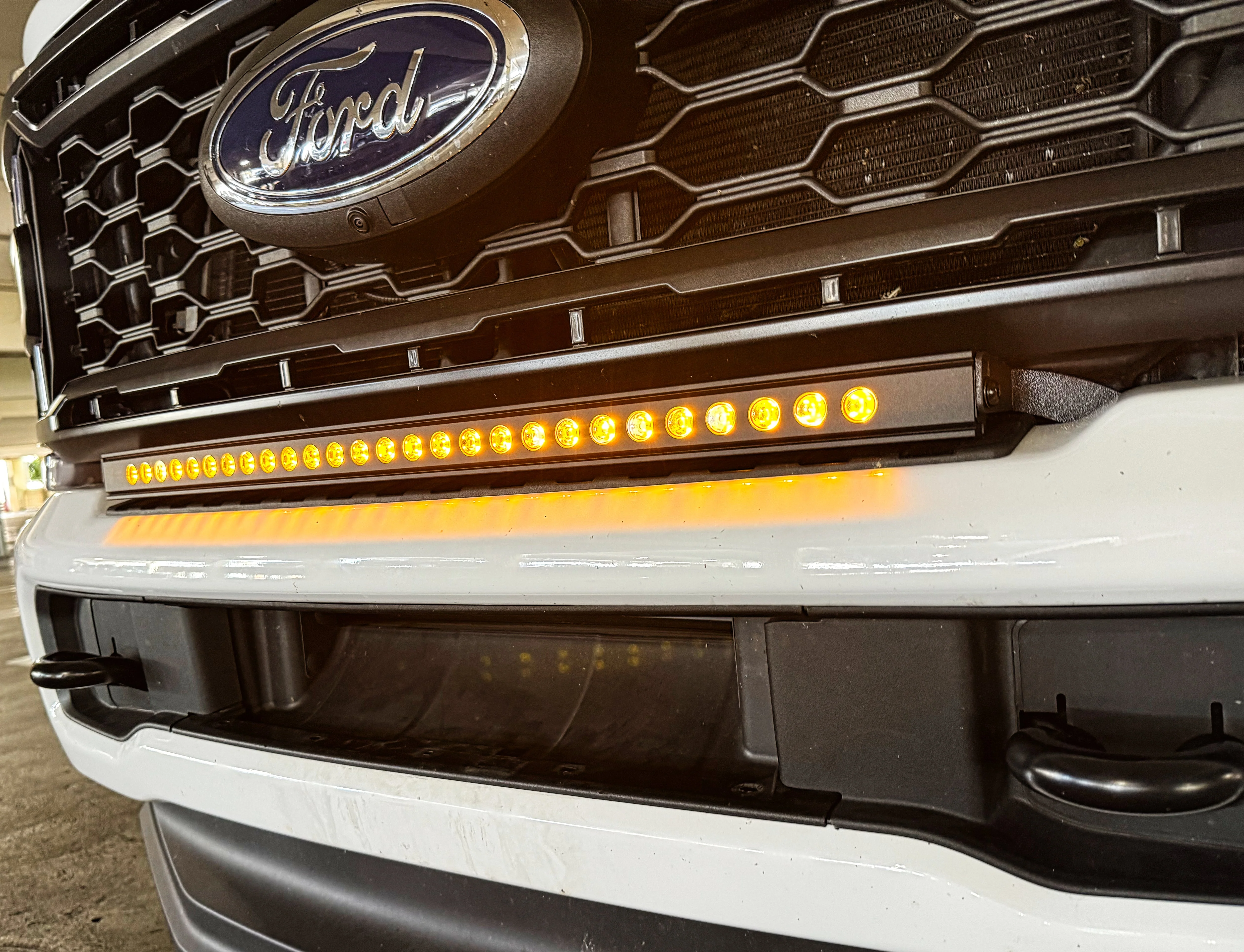 2023+ Ford Super Duty F250/350/450 30in Light Bar -  Slim - Image 8