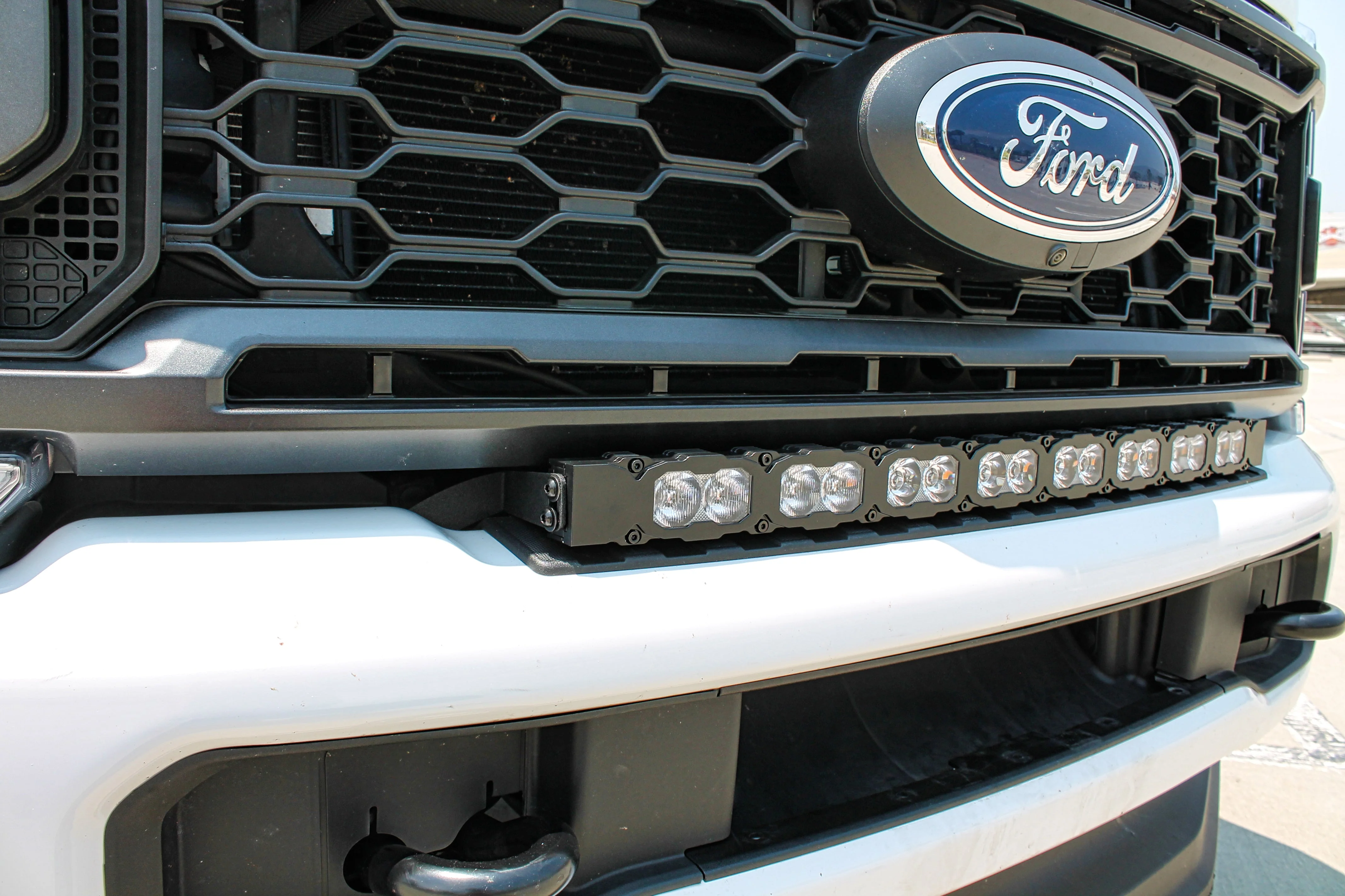 2023+ Ford Super Duty F250/350/450 30in Light Bar - PRO - Image 4