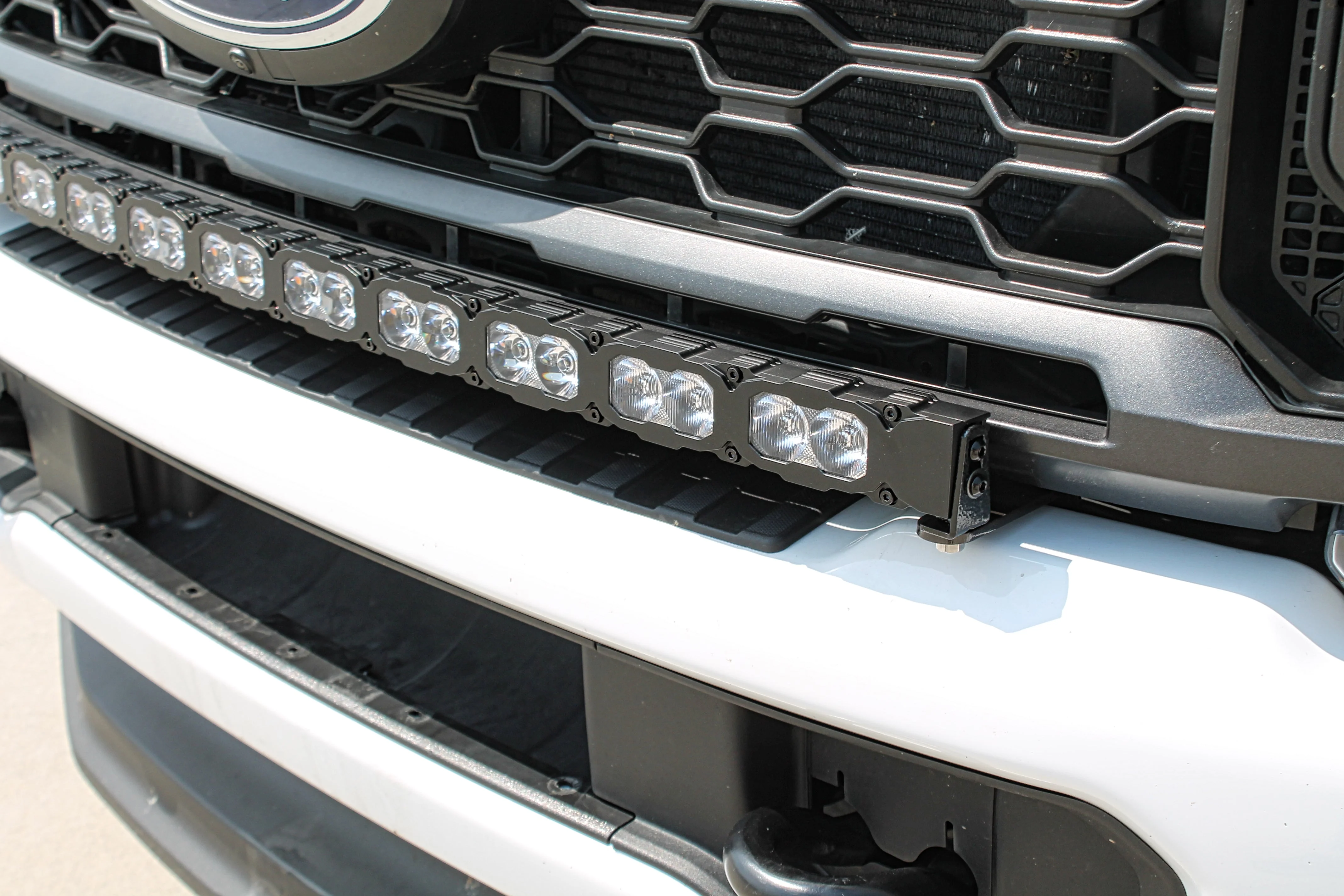 2023+ Ford Super Duty F250/350/450 40in Light Bar - PRO - Image 5