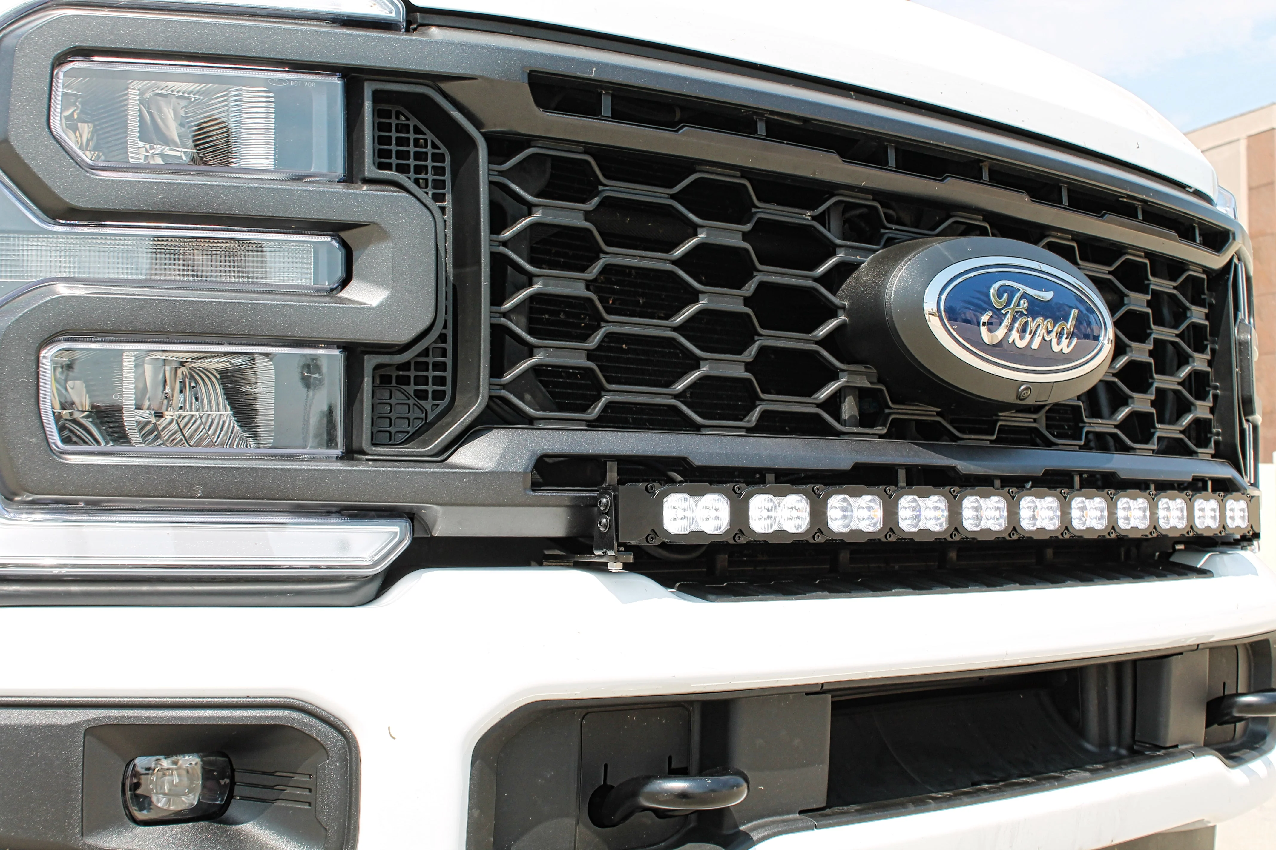 2023+ Ford Super Duty F250/350/450 40in Light Bar - PRO - Image 7