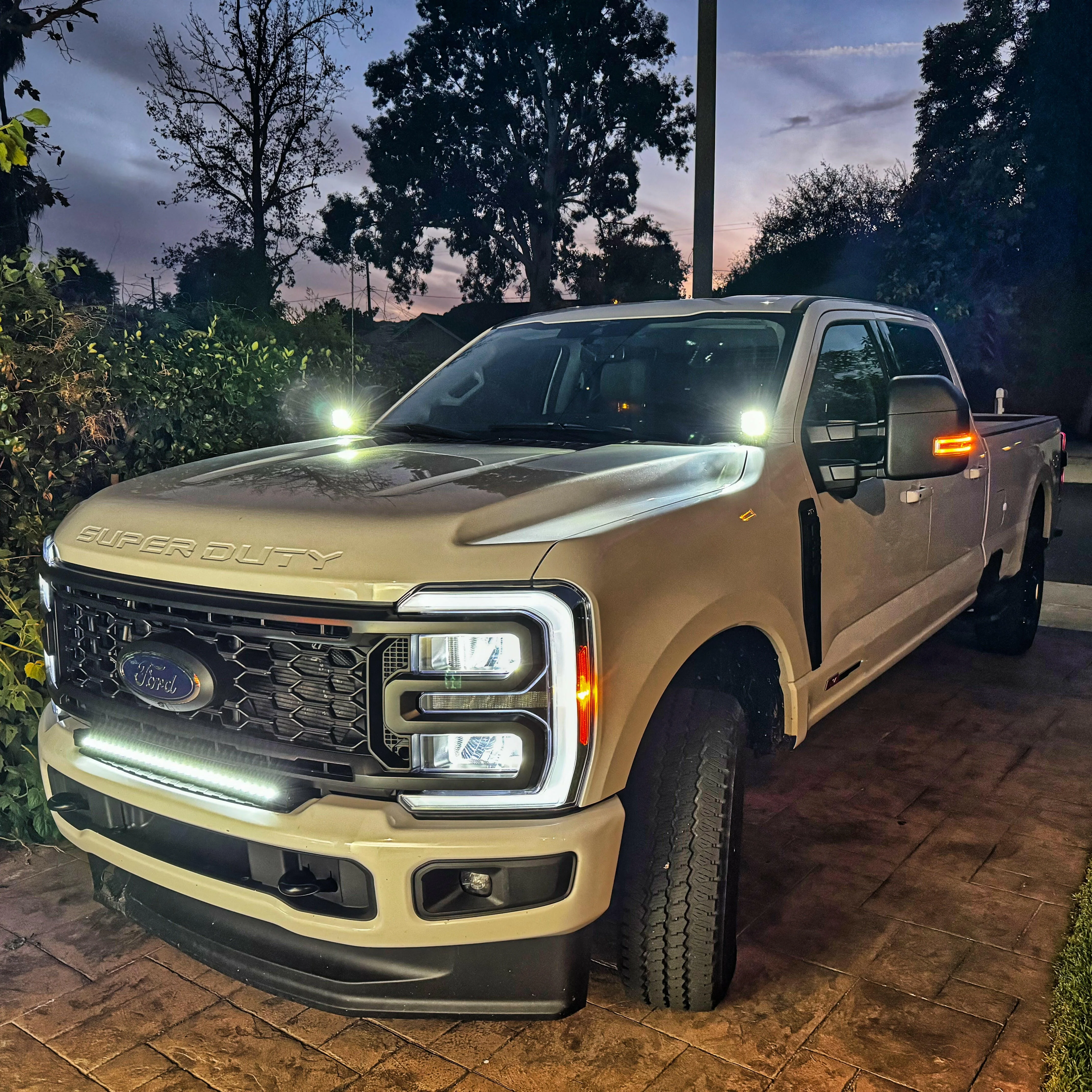 2023+ Ford Super Duty F250/350/450 Hood Mount Kit/Ditch Lights - Image 8