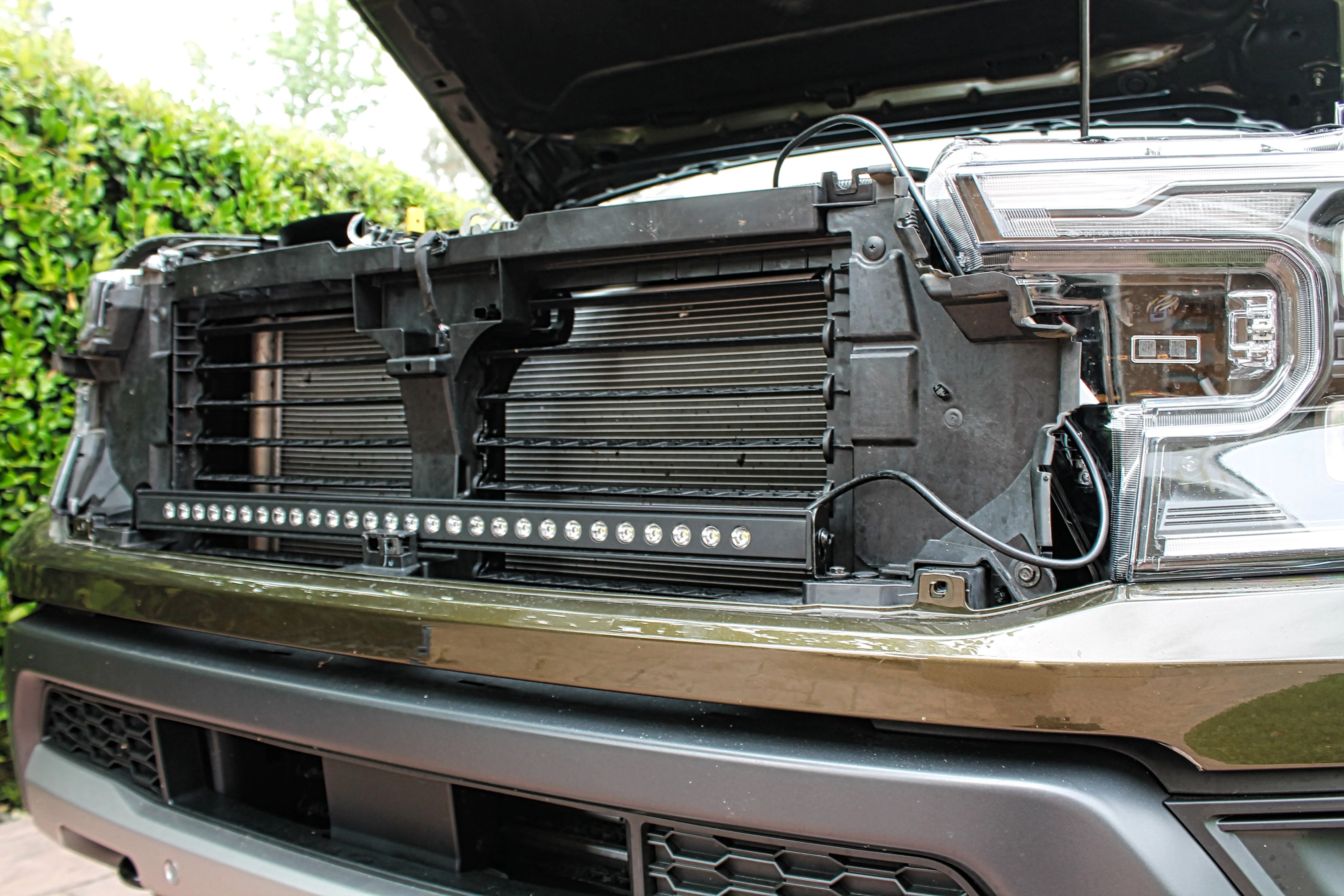 2024+ Ford Ranger Raptor Single 30in Light Bar - Image 3