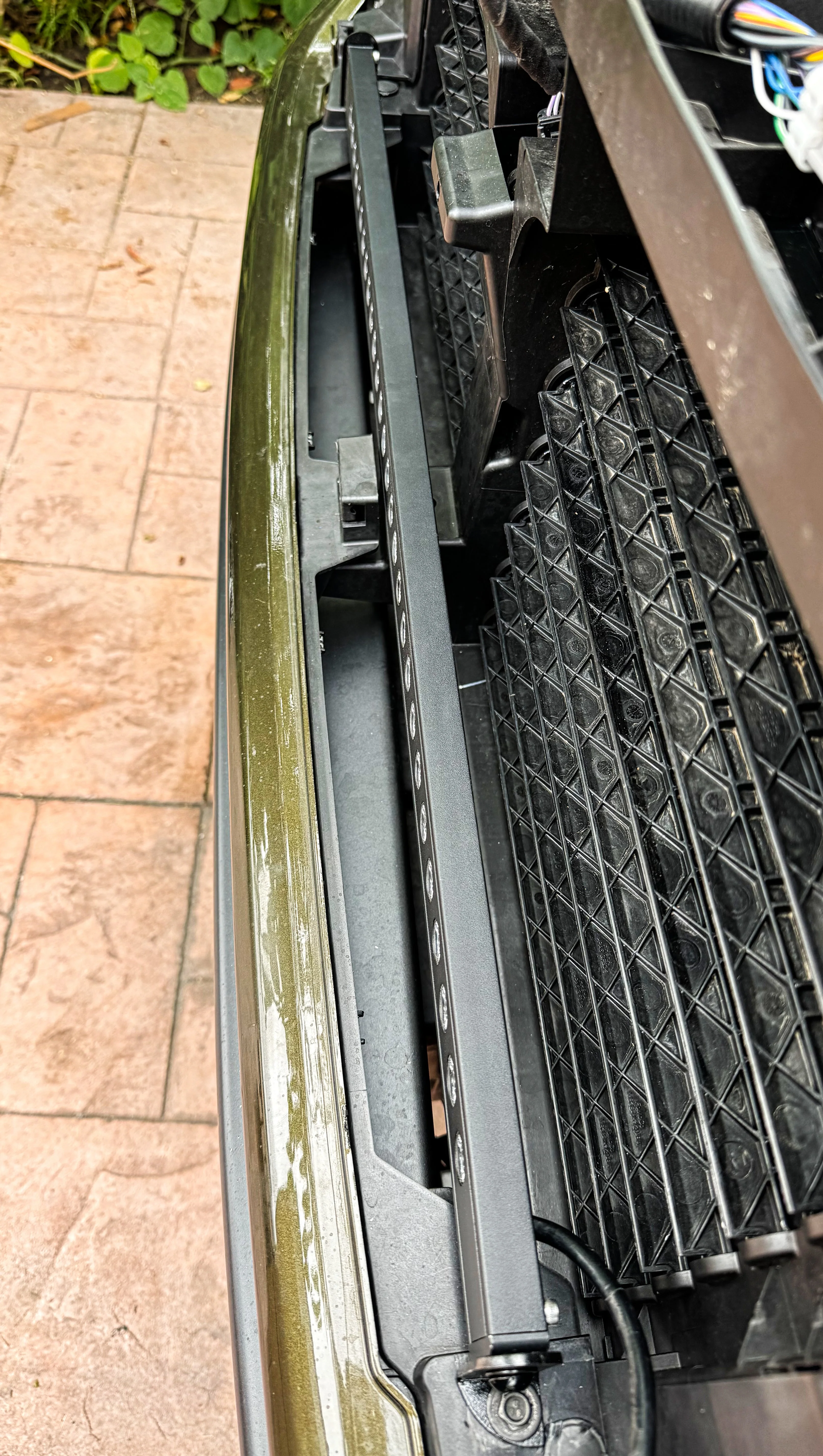 2024+ Ford Ranger Raptor Single 30in Light Bar - Image 6