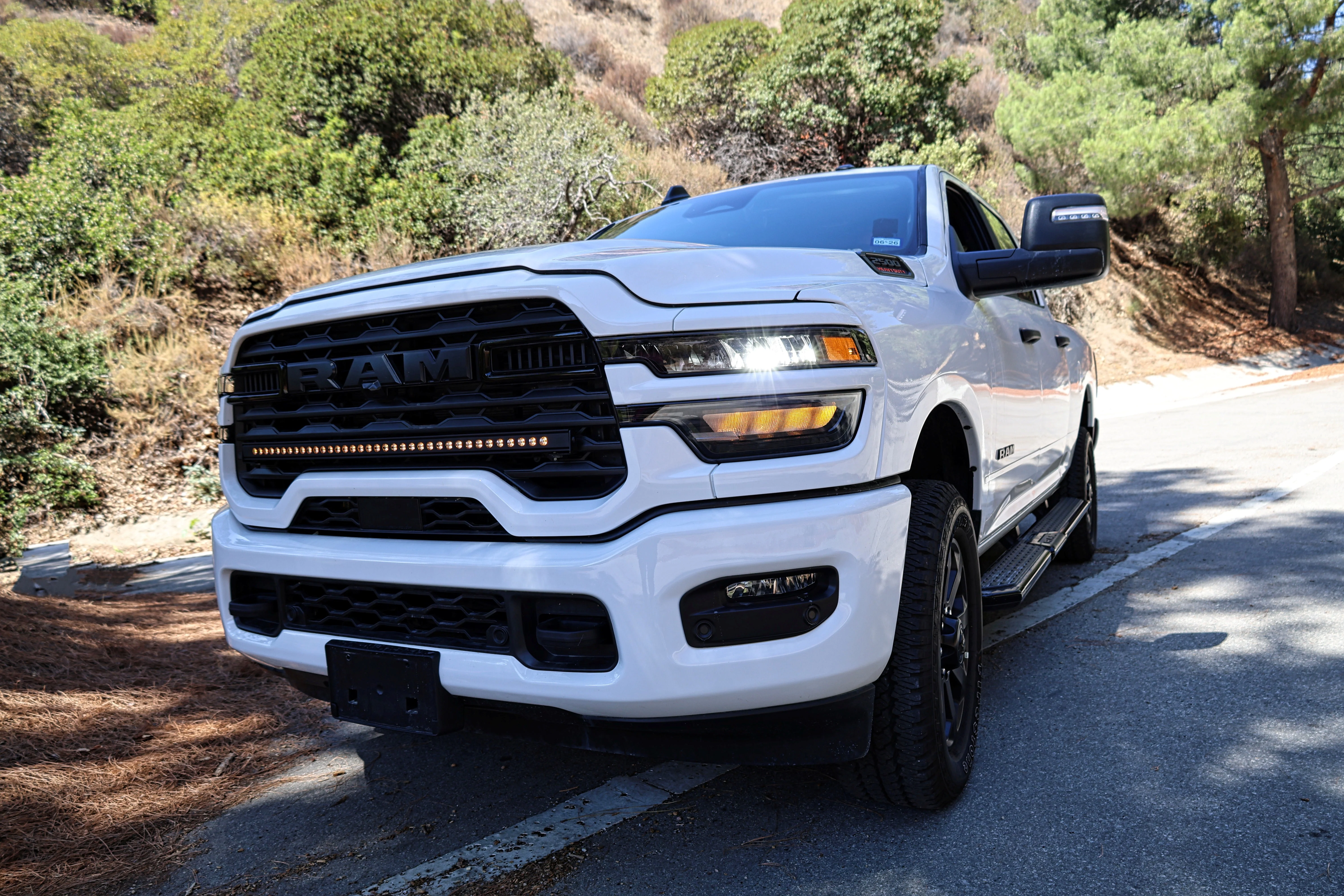 2025+ RAM 2500/3500 40in Light Bar SLIM - Image 16