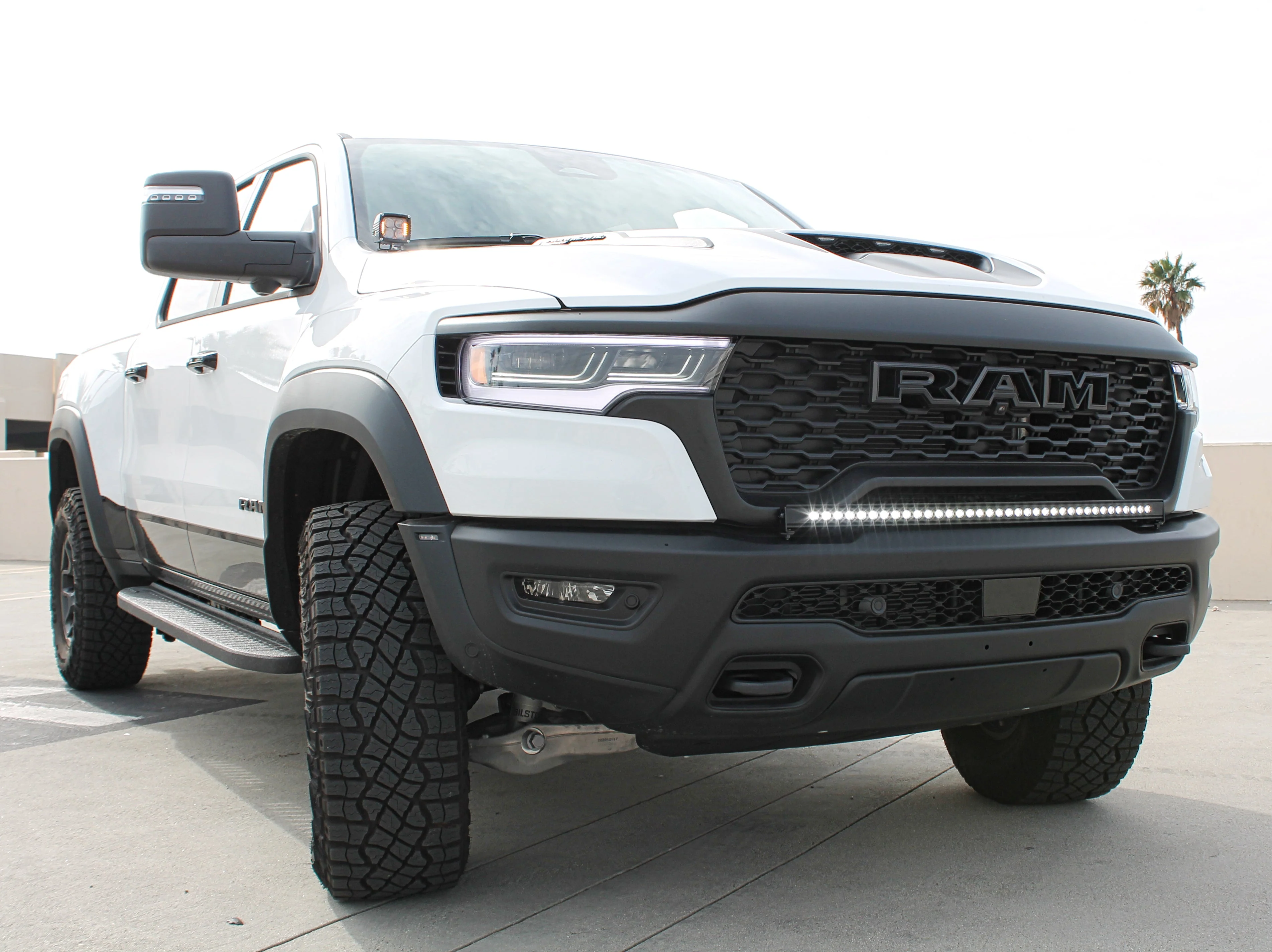2025+ RAM Rebel 40in LIght Bar SLIM - Image 10