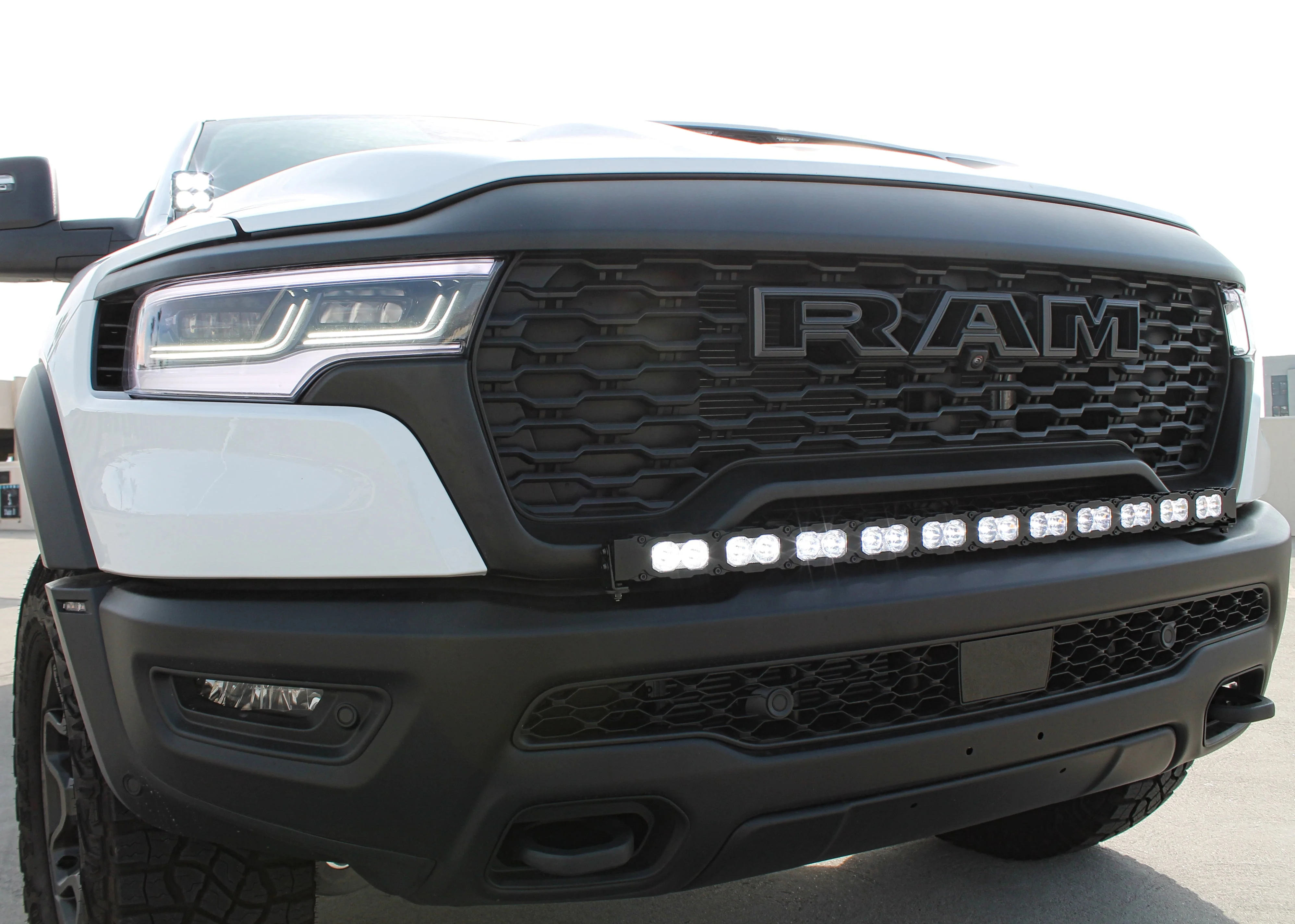 2025+ RAM RHO 40in Light Bar PRO - Image 12