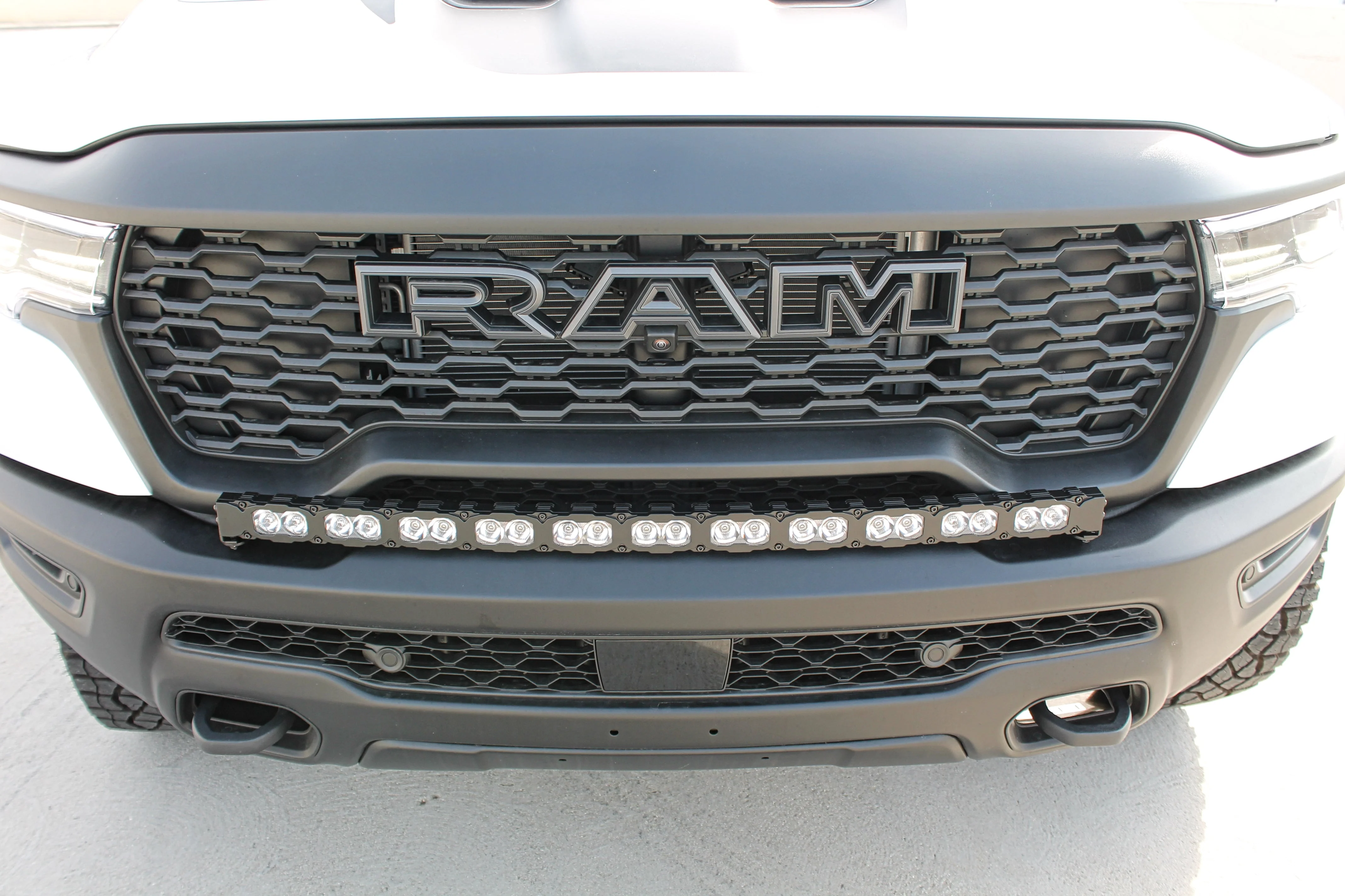 2025+ RAM RHO 40in Light Bar PRO - Image 13