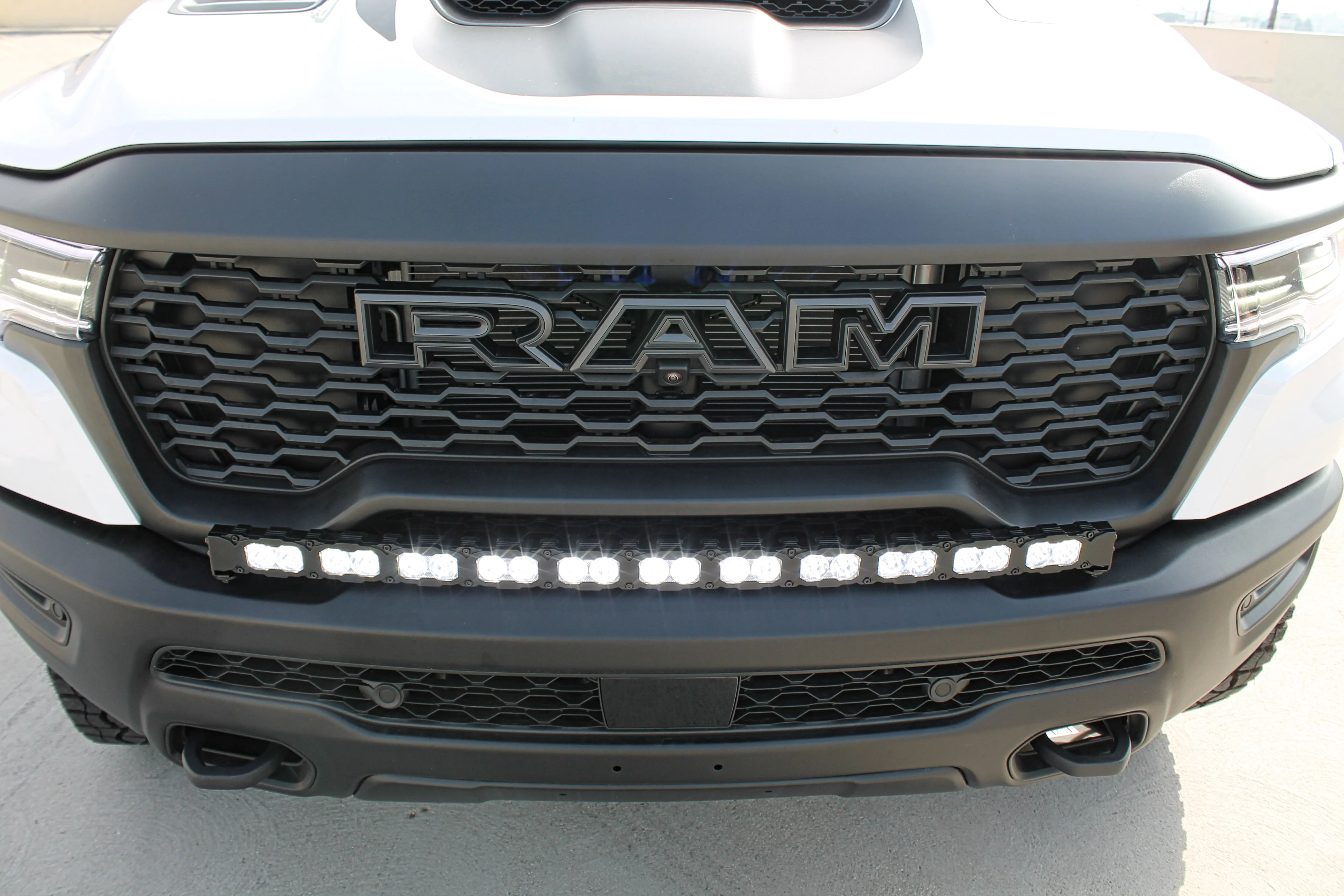 2025+ RAM RHO 40in Light Bar PRO - Image 5