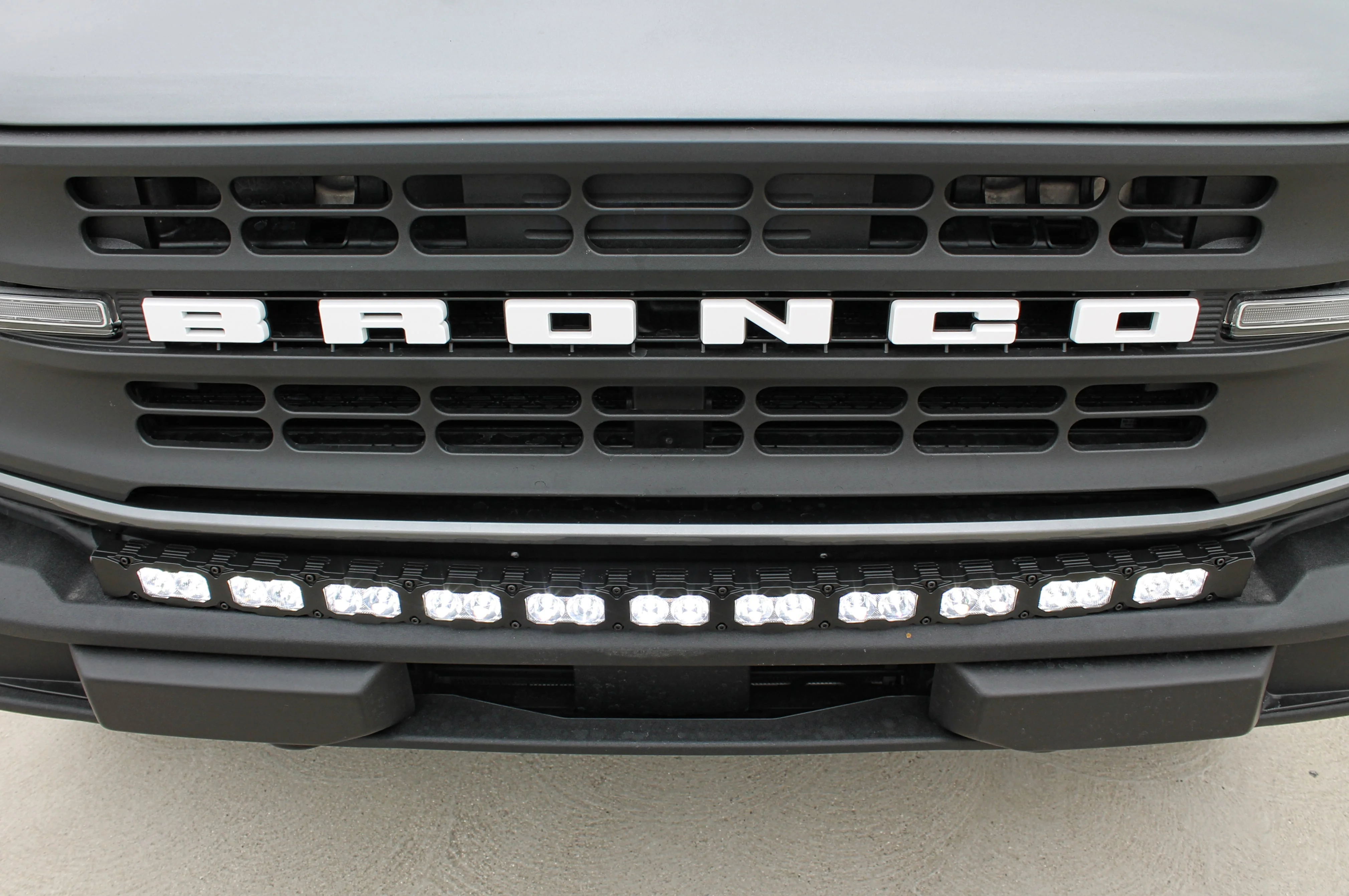Ford Bronco Standard Bumper lightbar - 40in PRO - Image 11