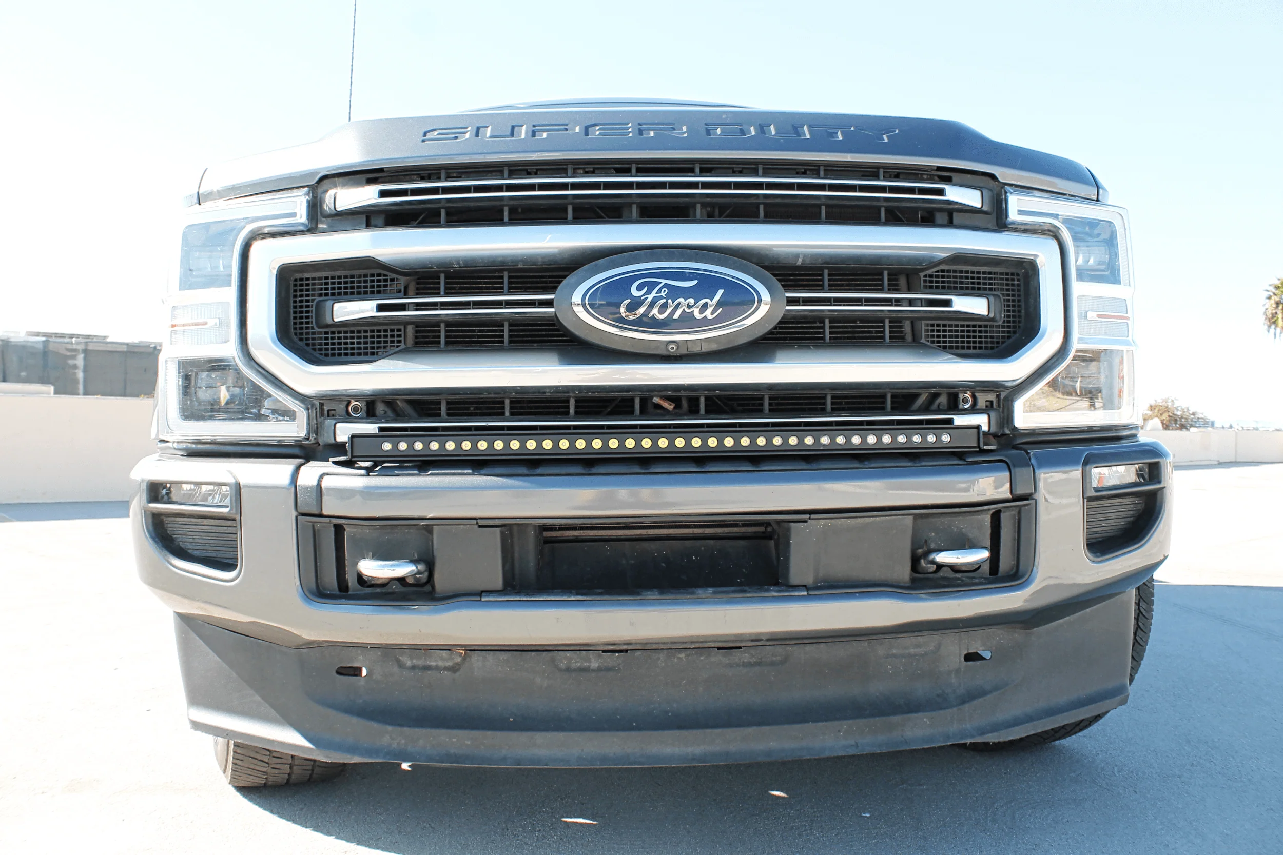 Ford Super Duty light bar 2020-2022 F250/F350/F450 40in Light Bar - Slim - Image 4