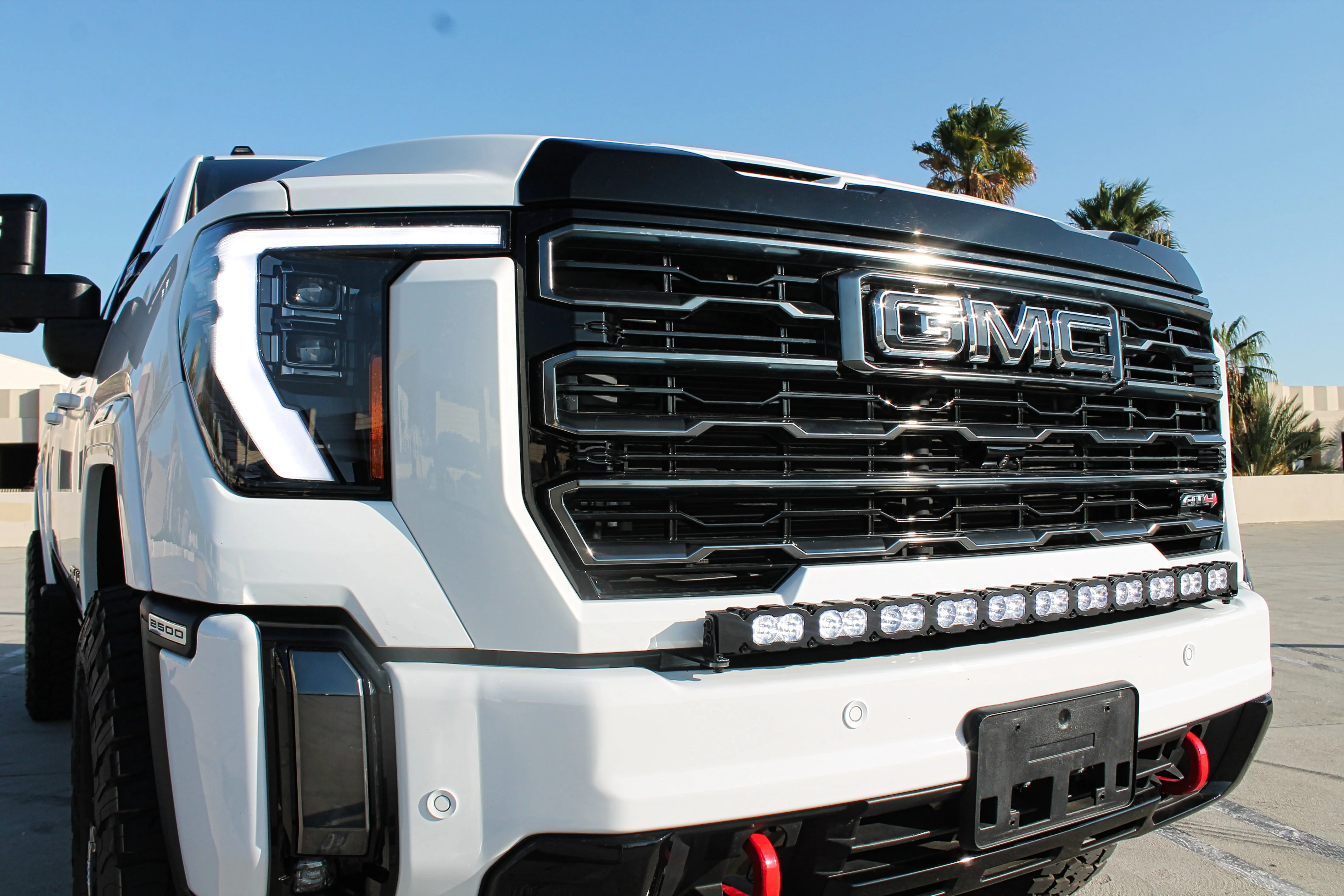 GMC Sierra HD light bar 2024+ 2500/3500HD 40in Light Bar-PRO - Image 5