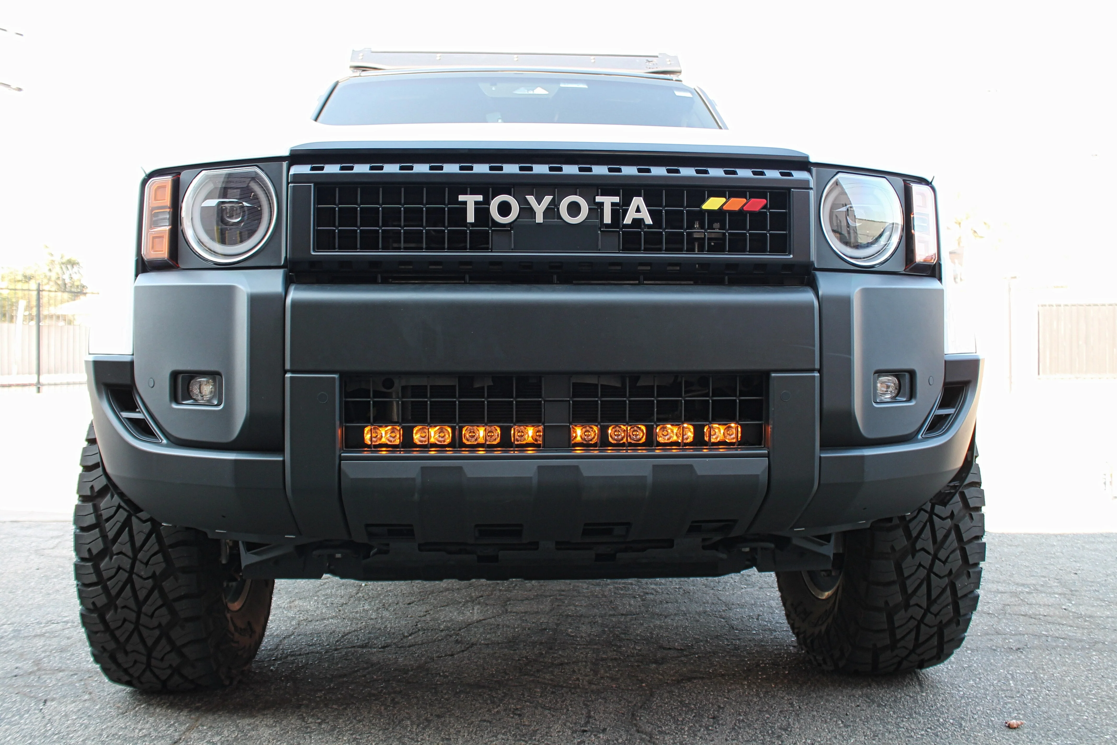 Land Cruiser light bar 2024+ PRO - Image 3