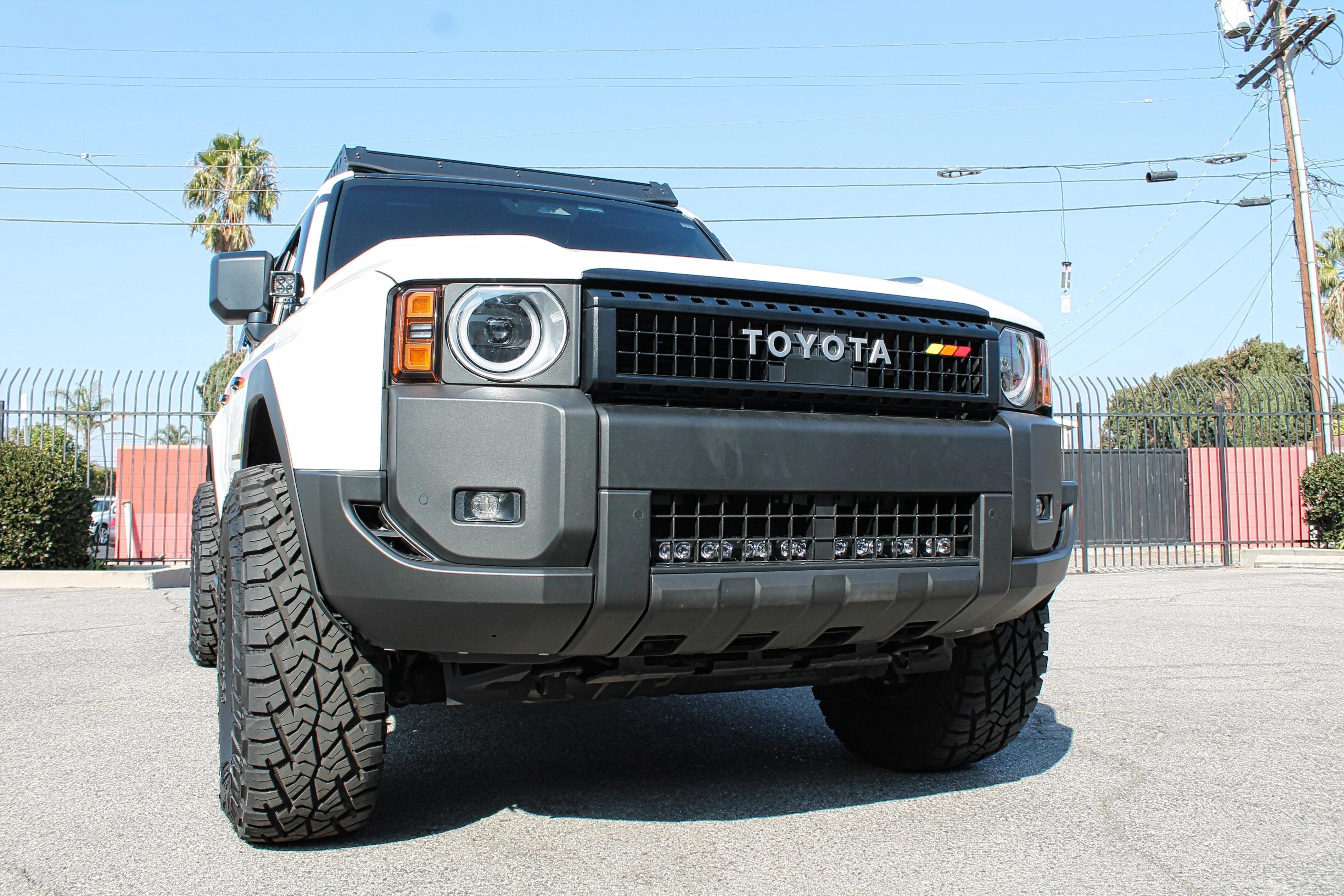 Land Cruiser light bar 2024+ PRO - Image 4