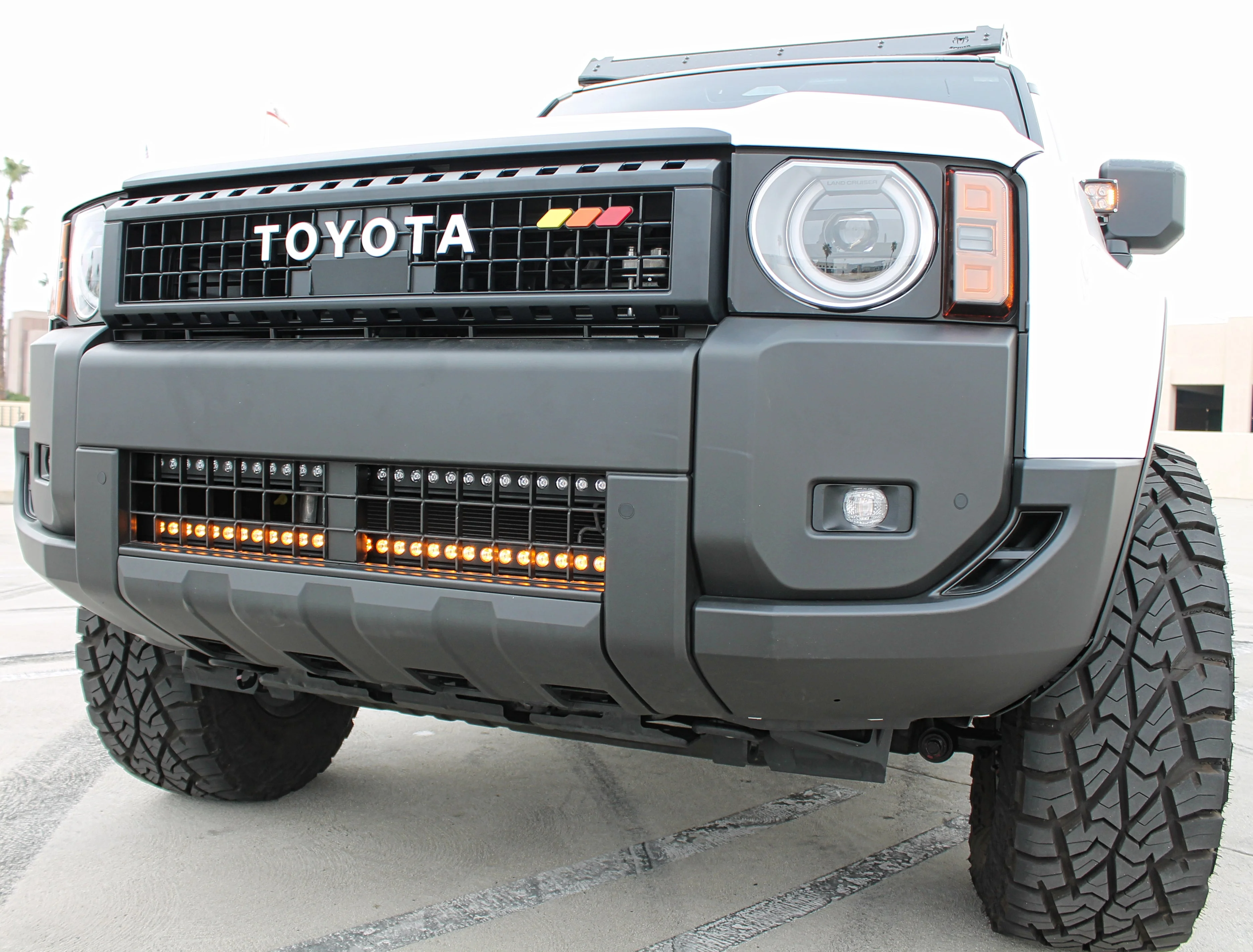Land Cruiser light bar 2024+ Slim - Image 5