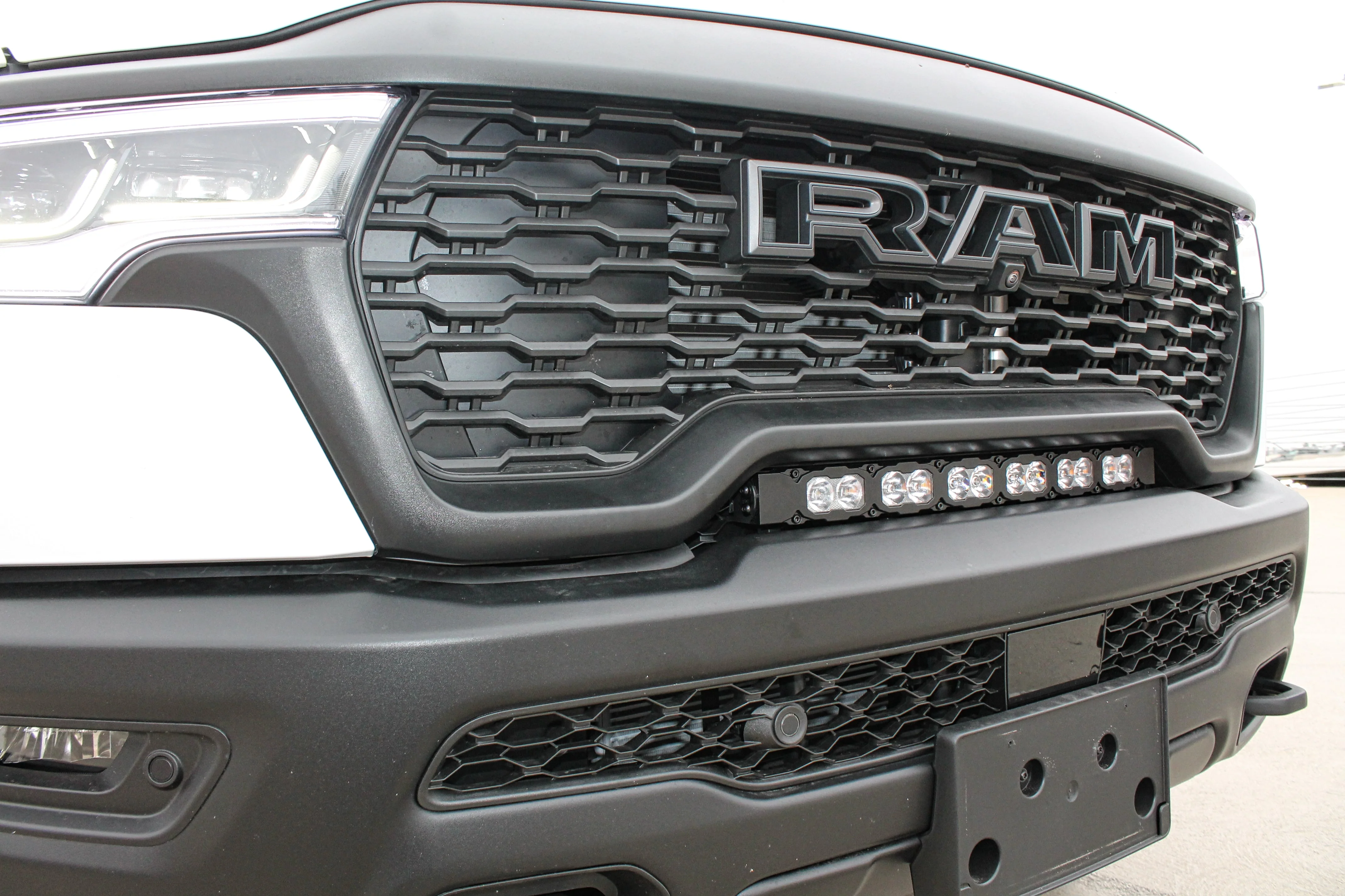 RAM RHO light bar 2025+ 23in Light Bar - PRO - Image 10