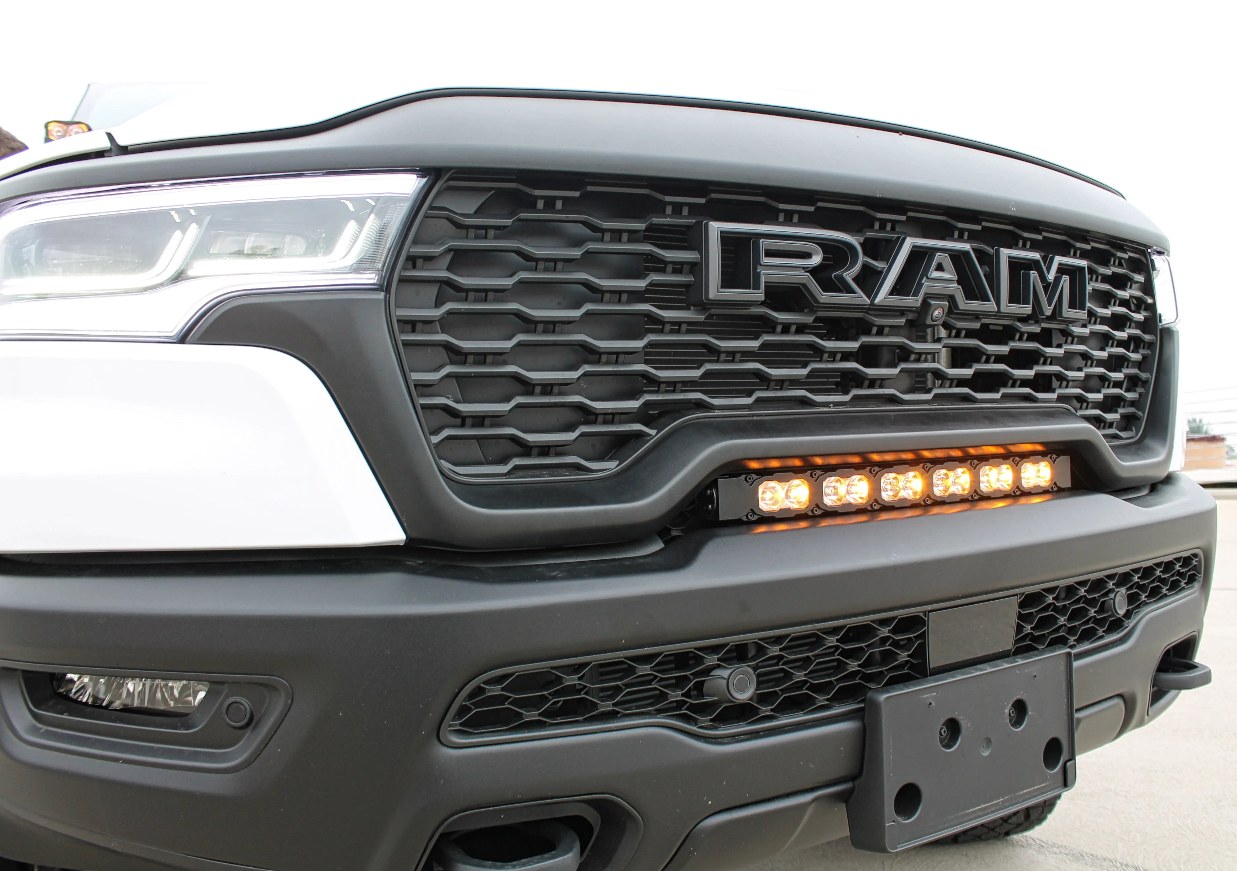 RAM RHO light bar 2025+ 23in Light Bar - PRO - Image 11