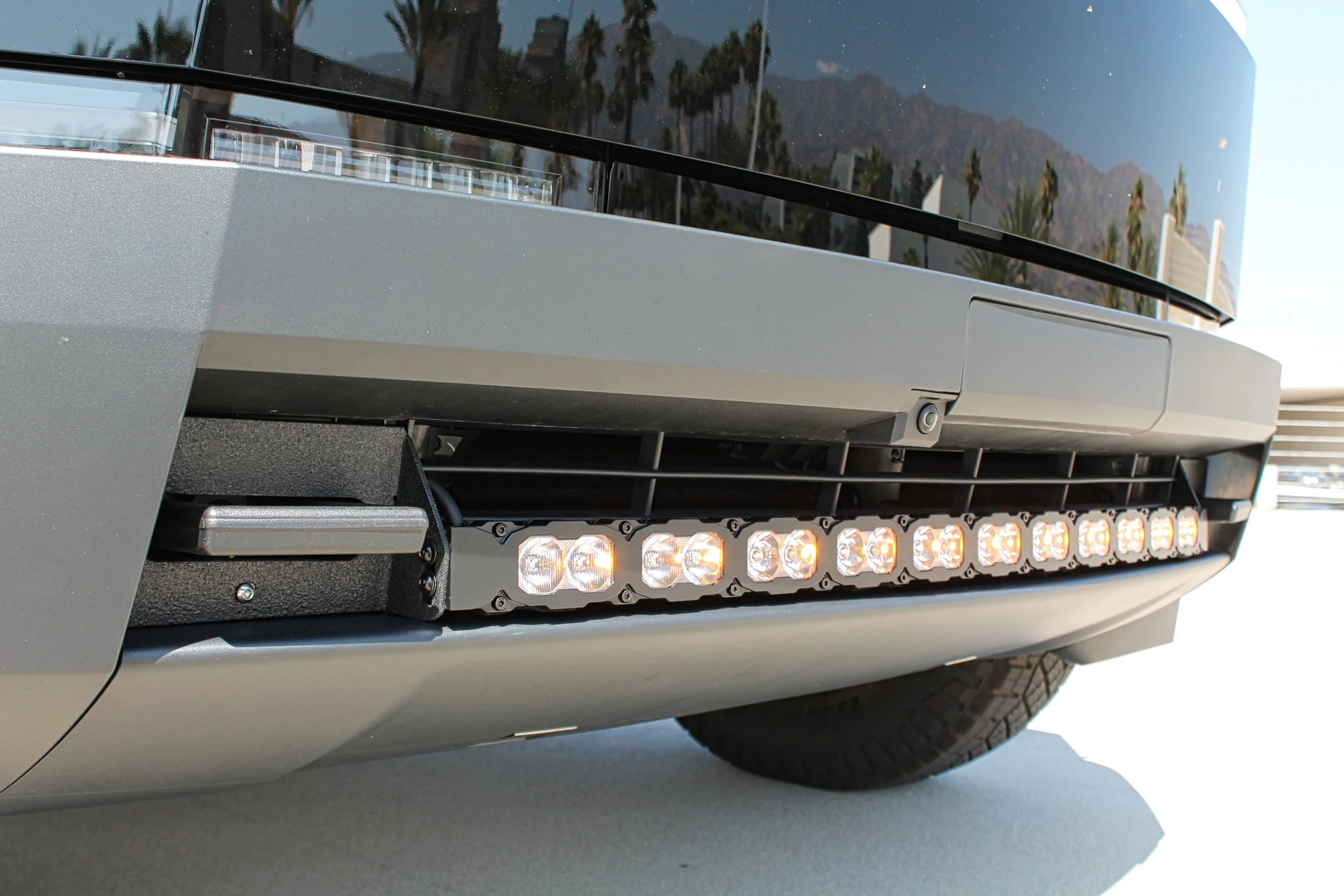 Tesla Cybertruck - Curved 40in Light Bar - PRO - Image 10