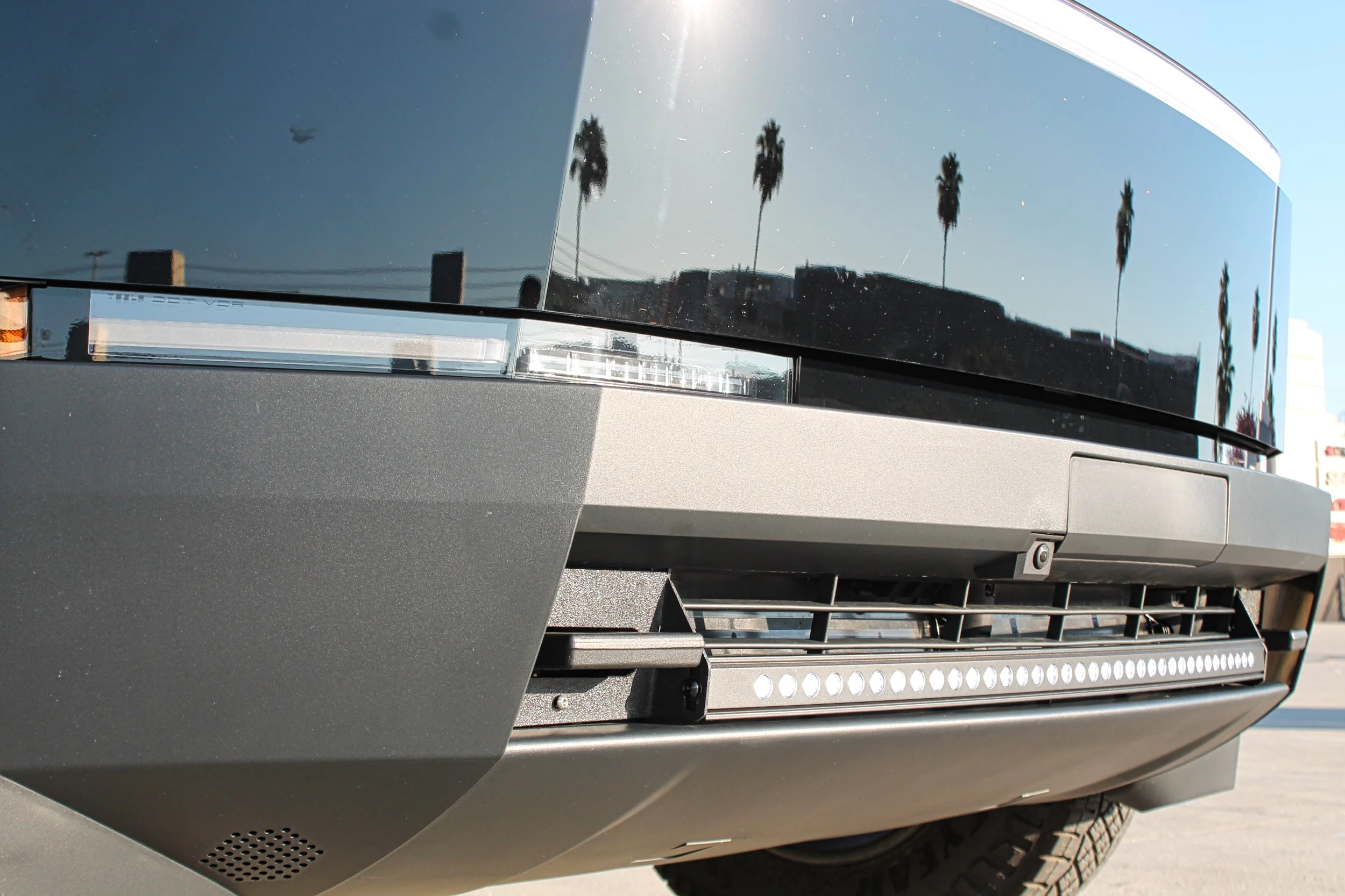 Tesla Cybertruck - Curved 40in Light Bar - Slim - Image 8