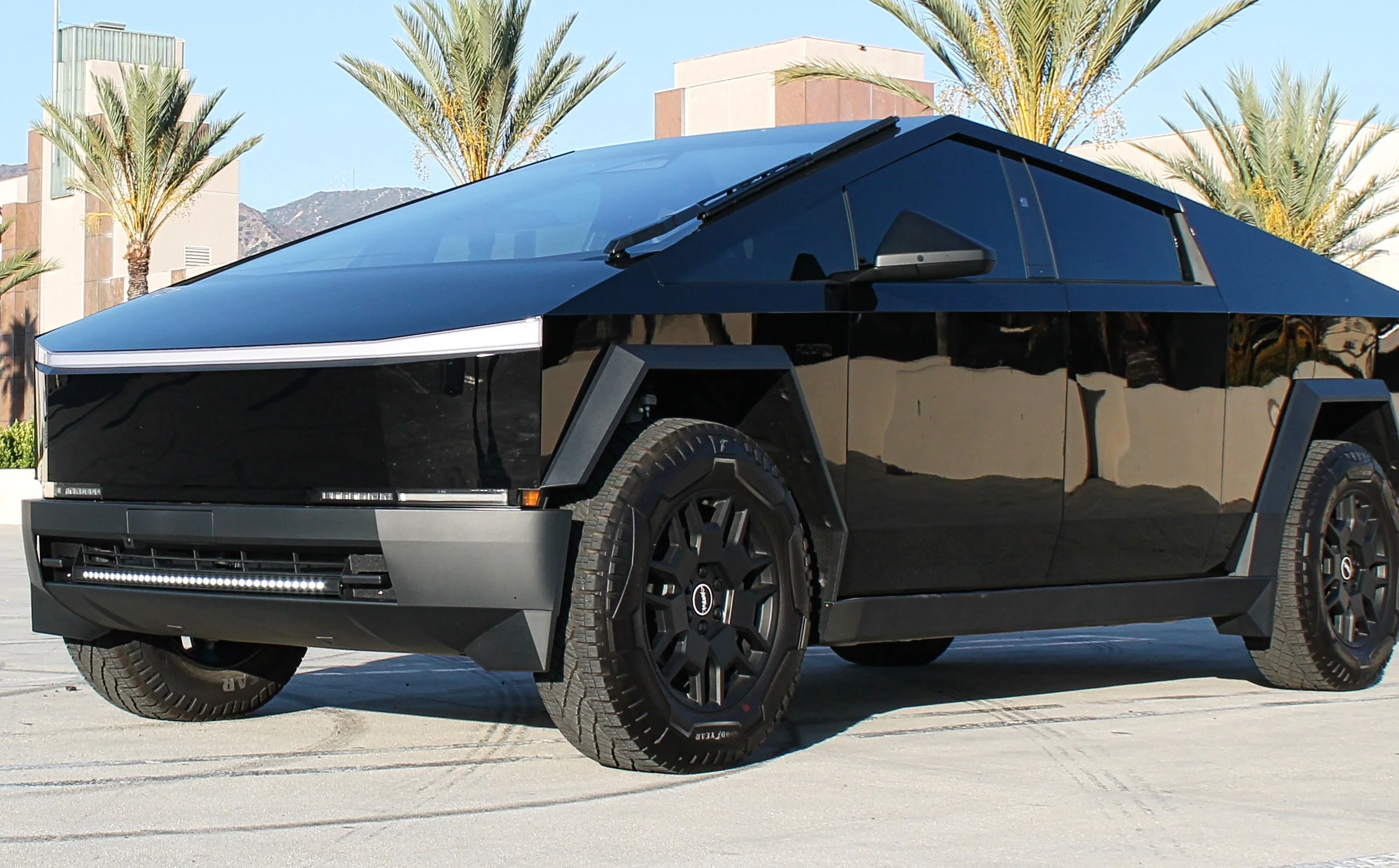Tesla Cybertruck - Curved 40in Light Bar - Slim - Image 9